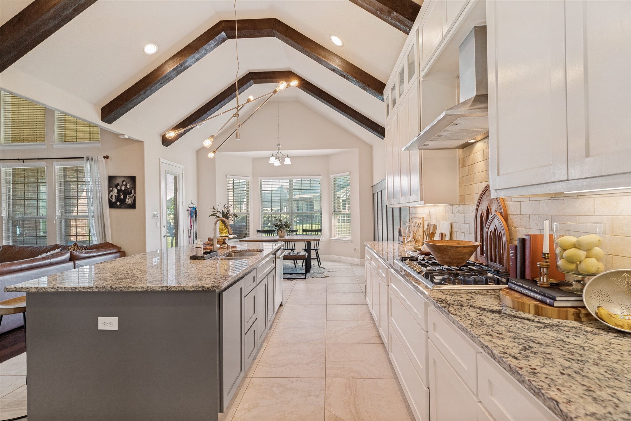 1212 Karsten Ridge Pass
