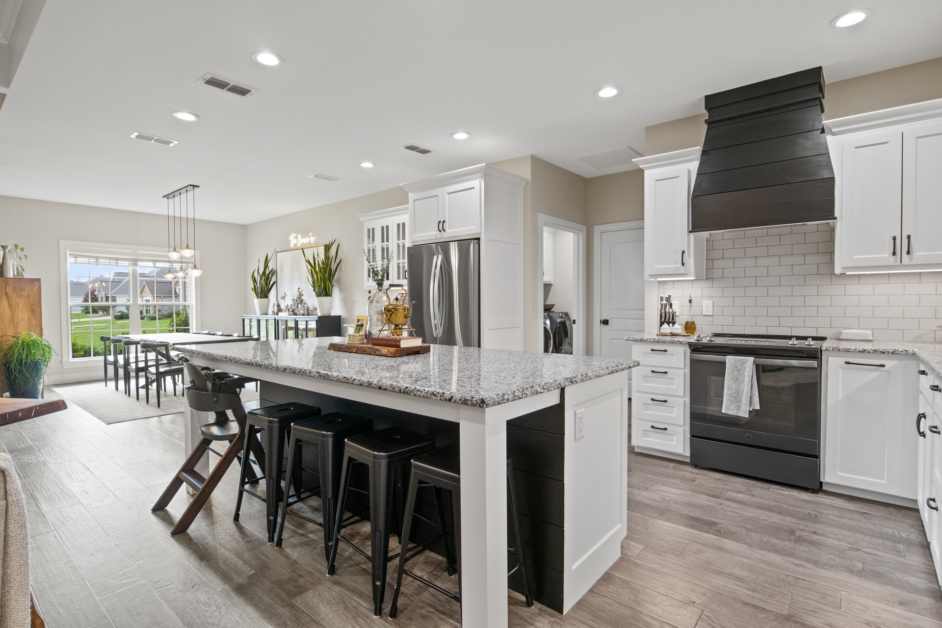 2729 Stone Briar