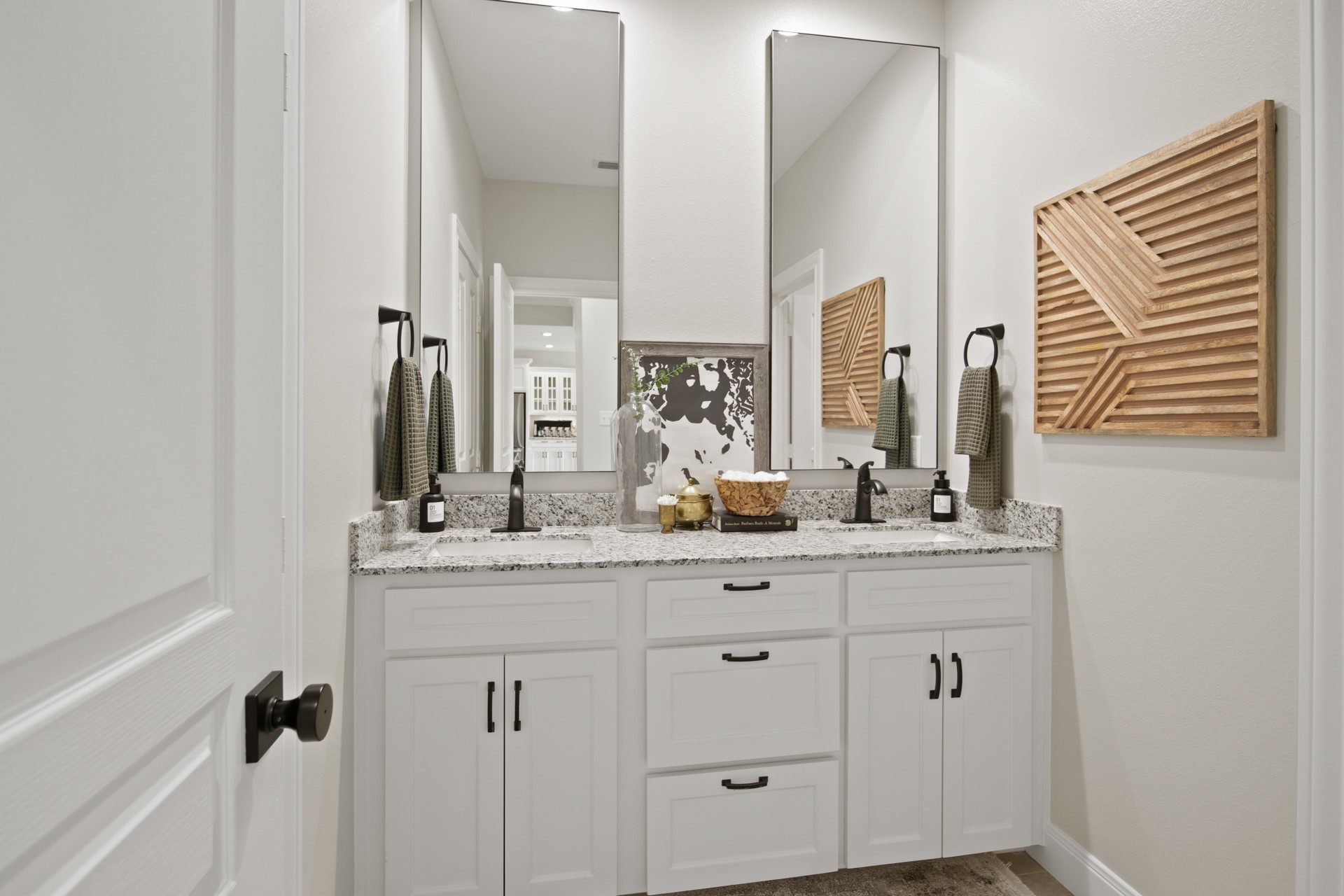 2729 Stone Briar