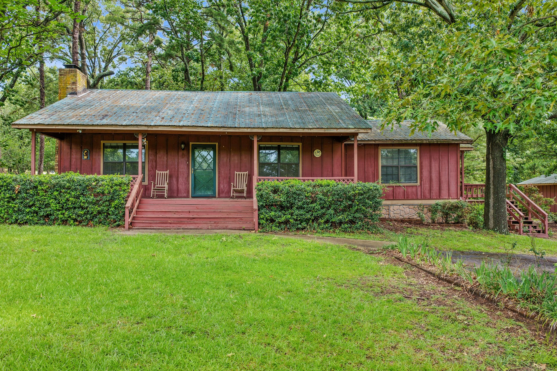 8659 Farm Road 115