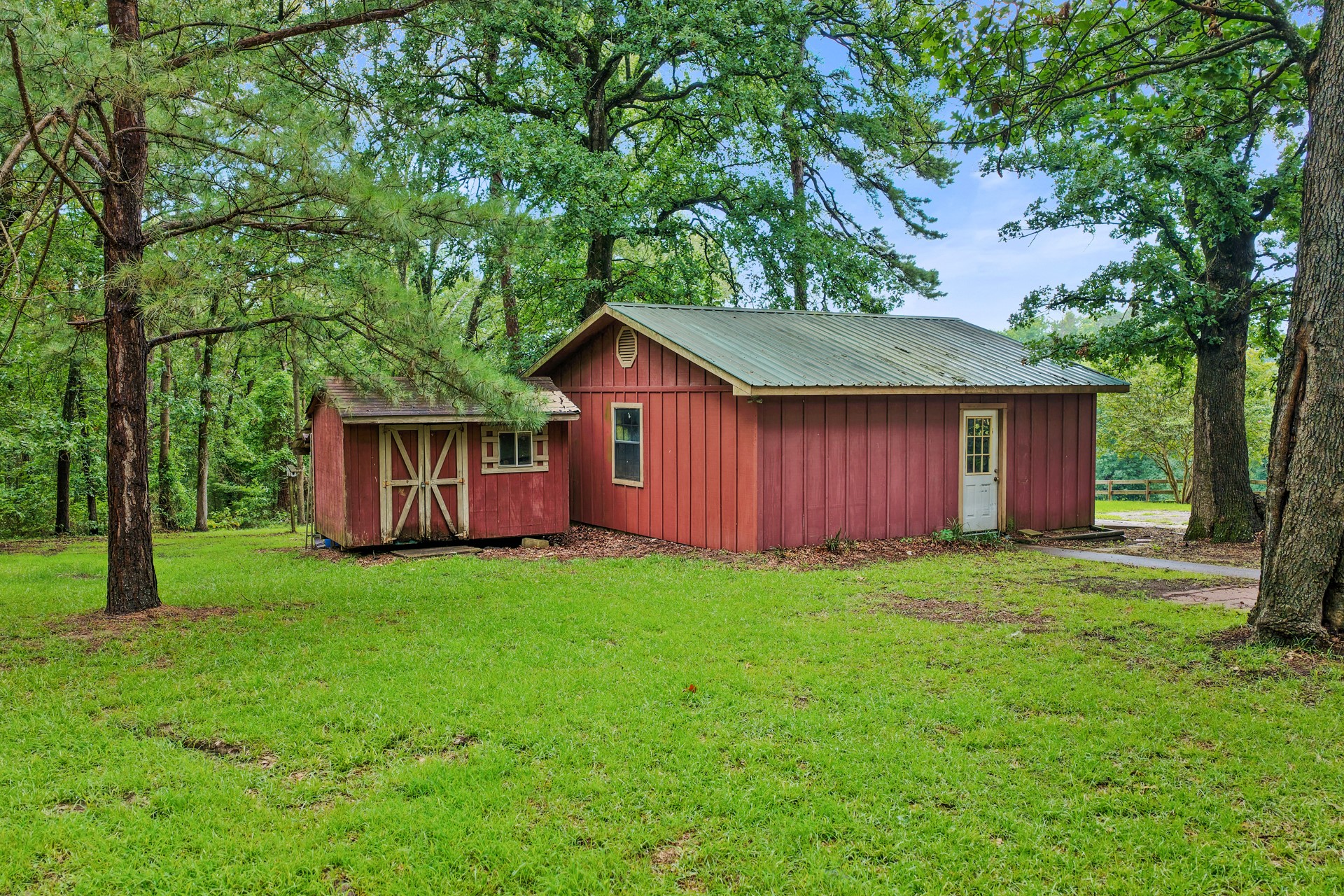 8659 Farm Road 115