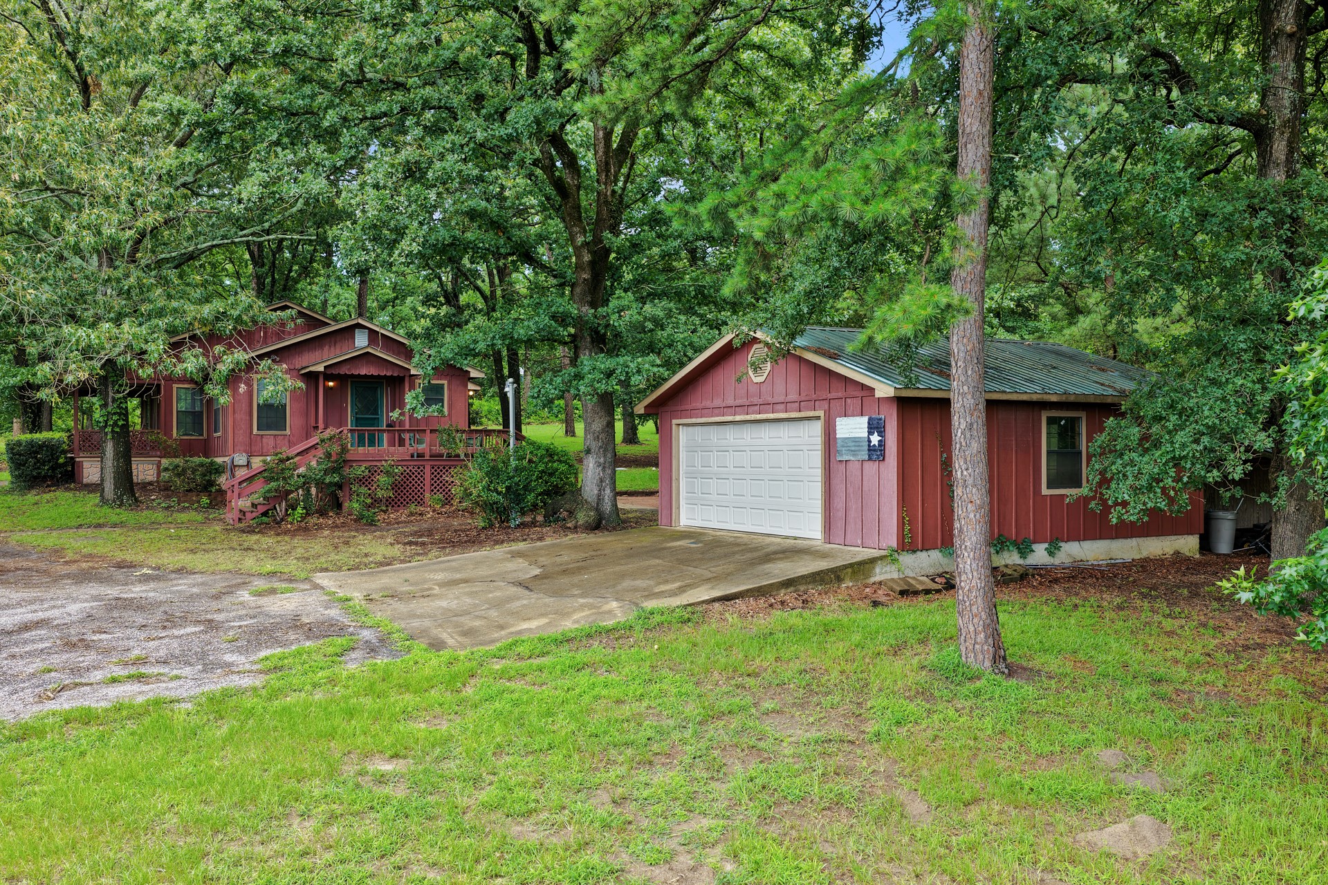 8659 Farm Road 115