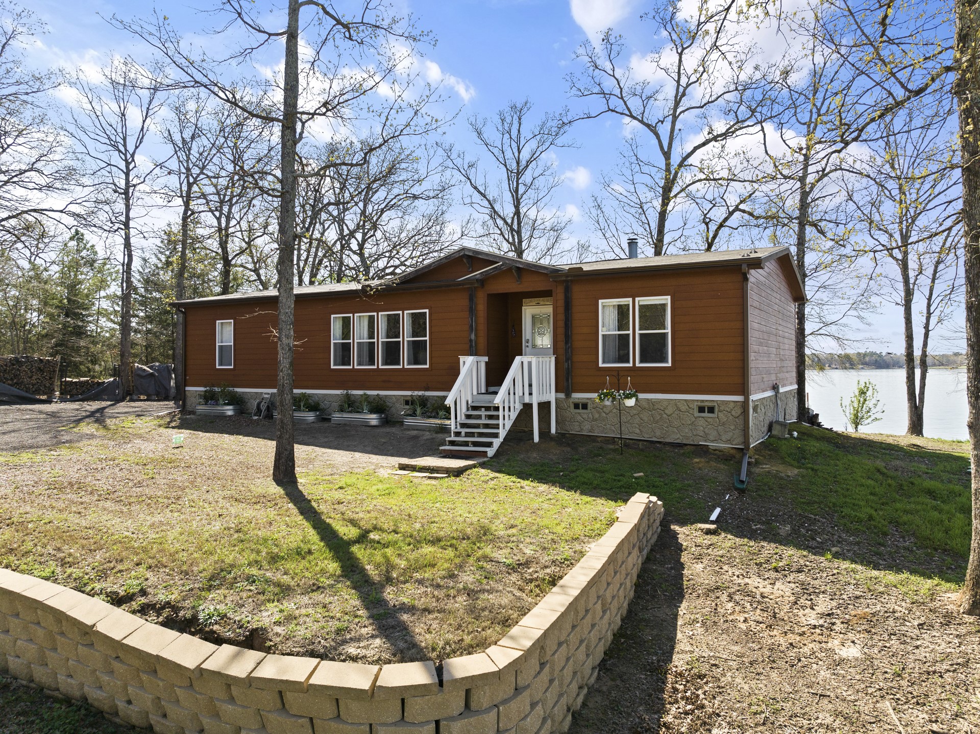 772 County Road 2417