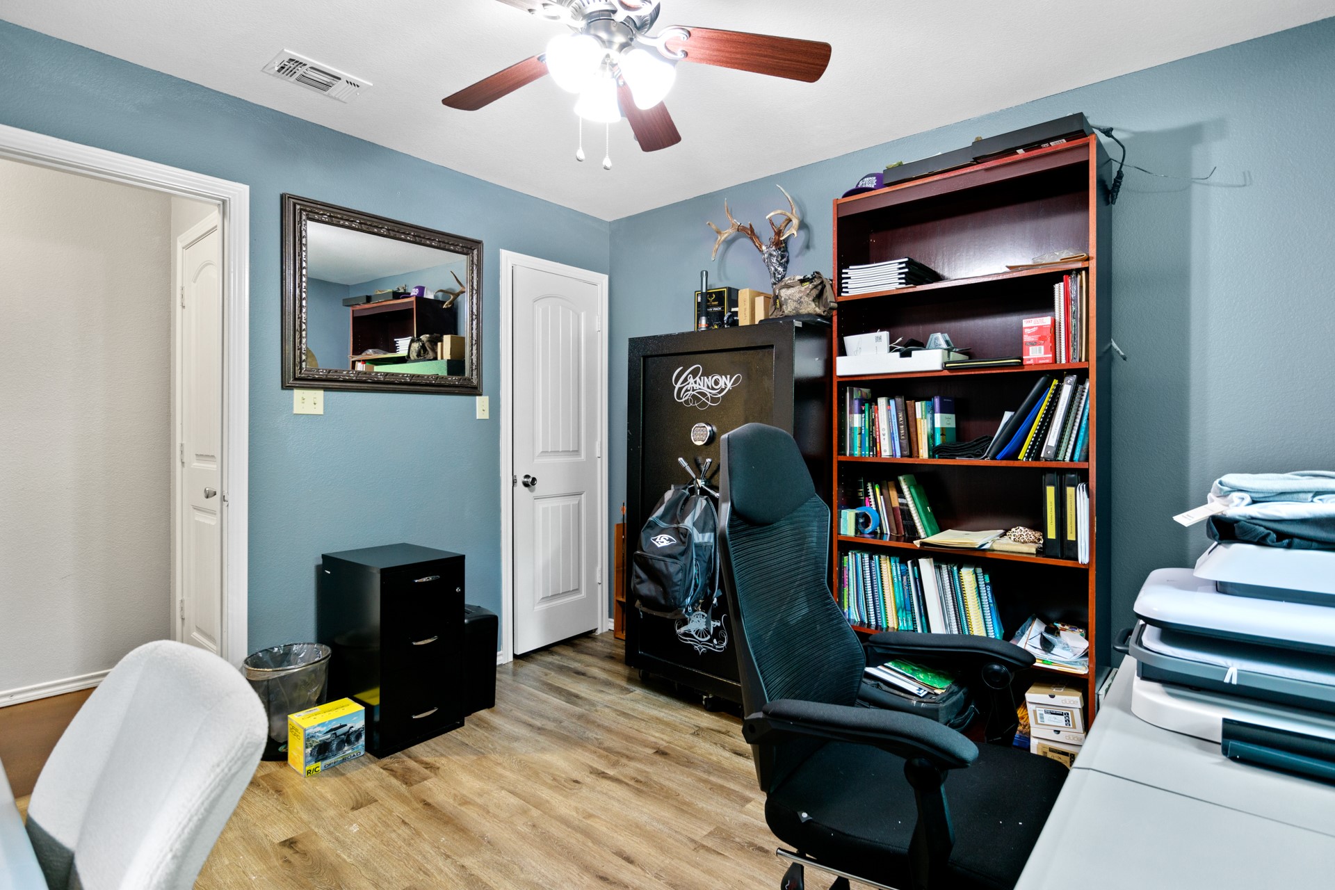 726 King Cecil Court