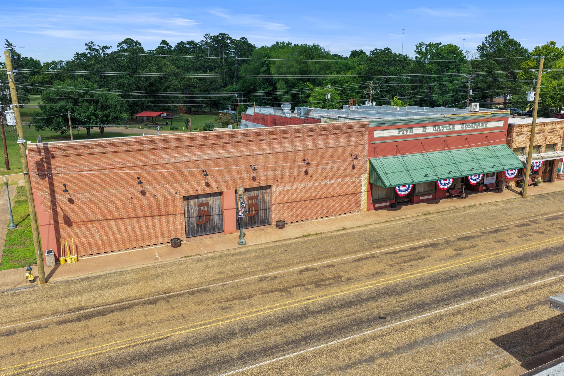8 N Main Street