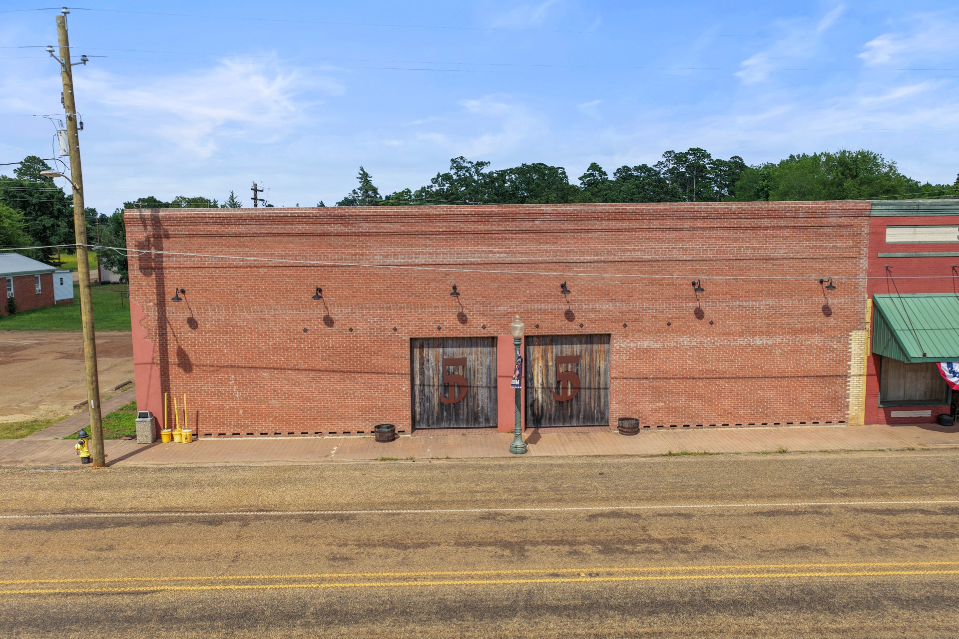 8 N Main Street