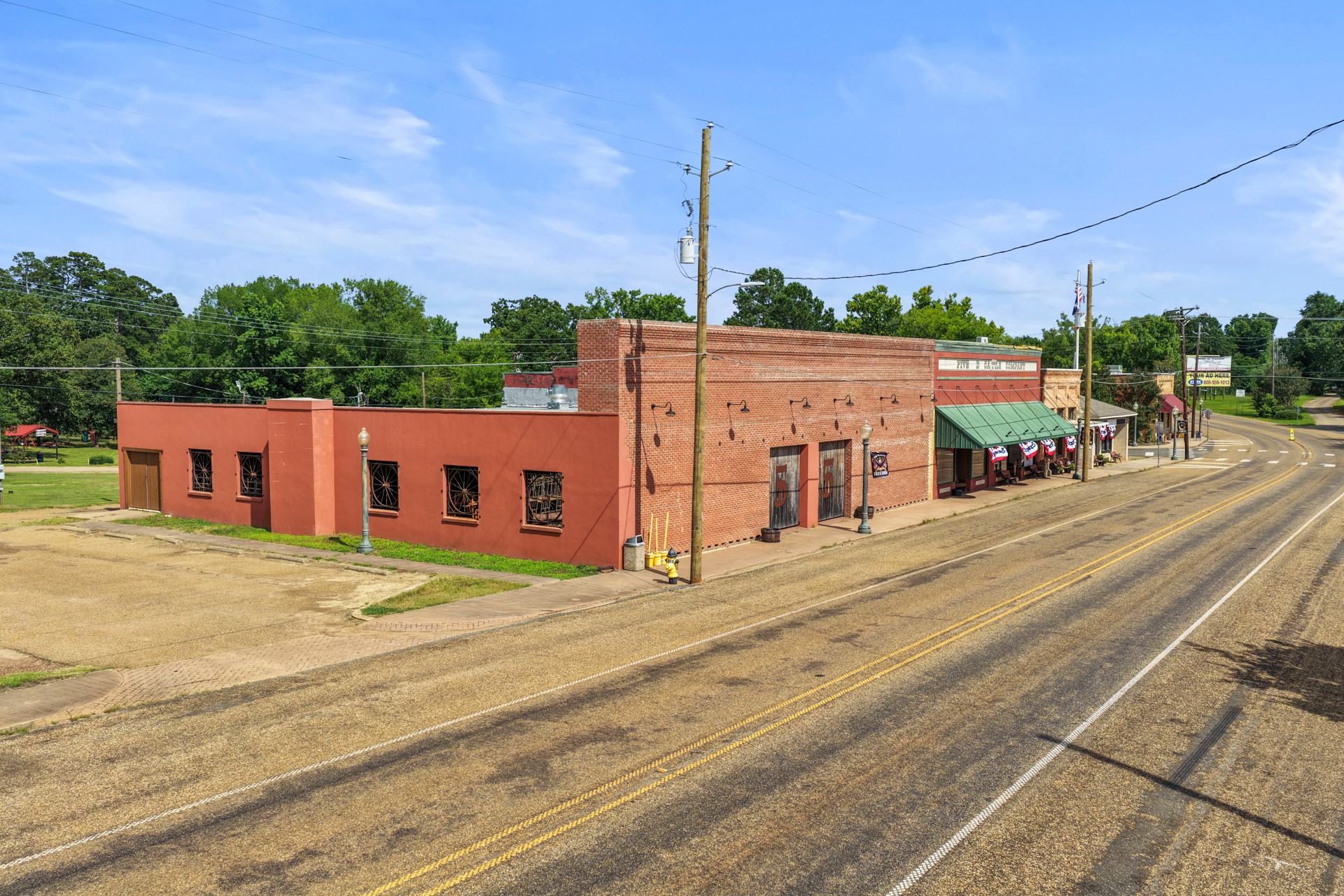 8 N Main Street