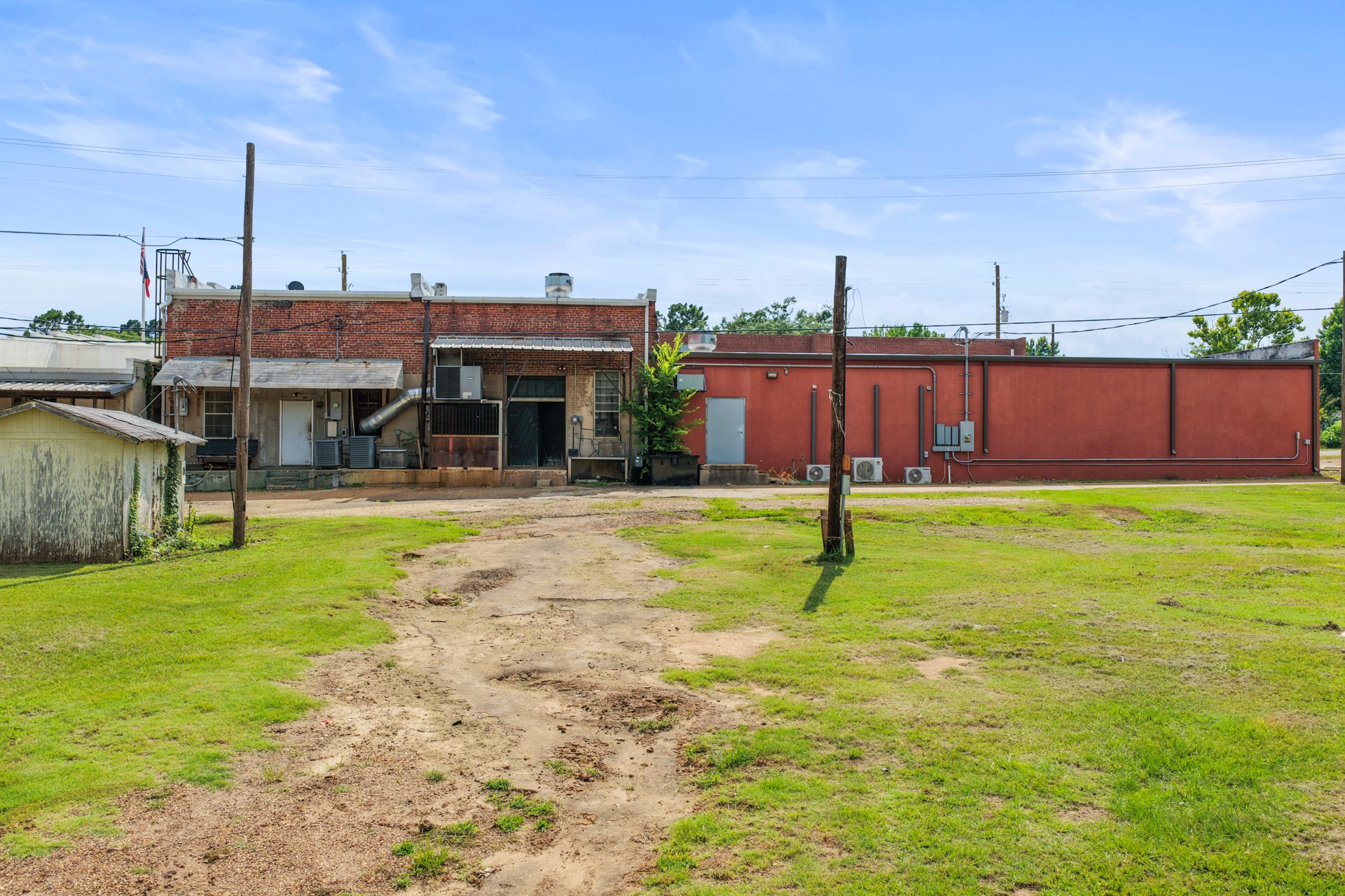 8 N Main Street
