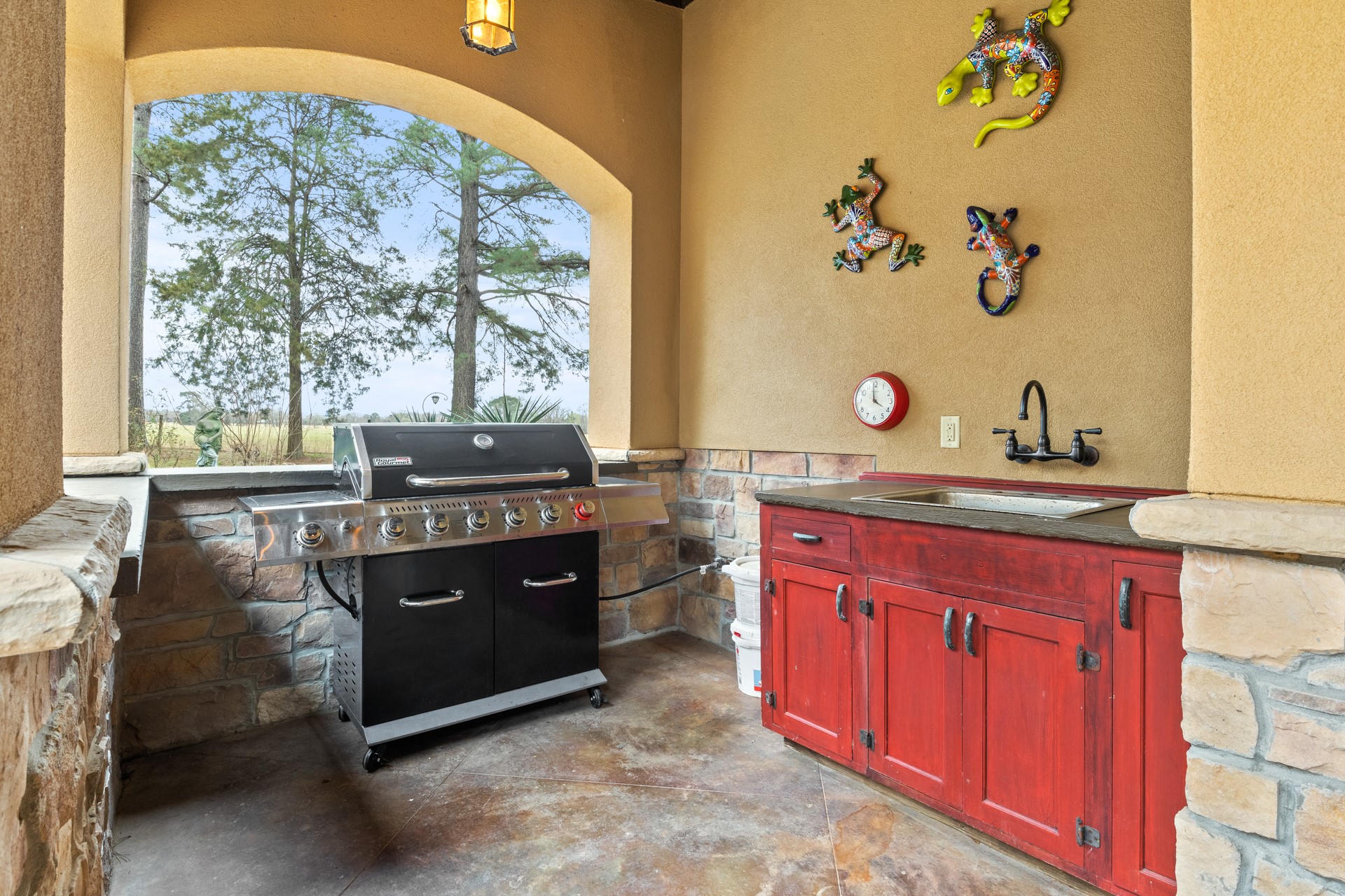 660 County Road 1334