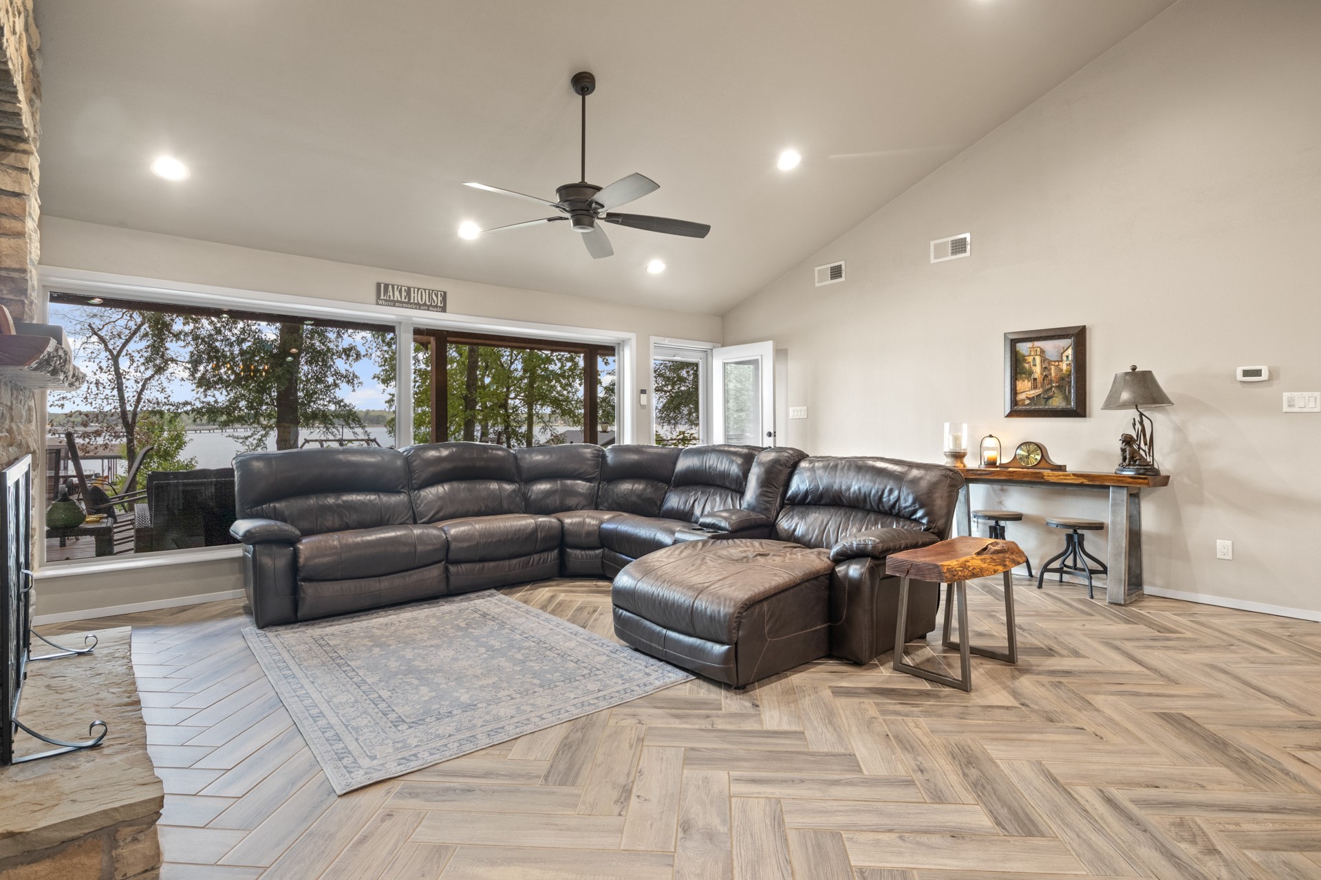 387 County Road 2940