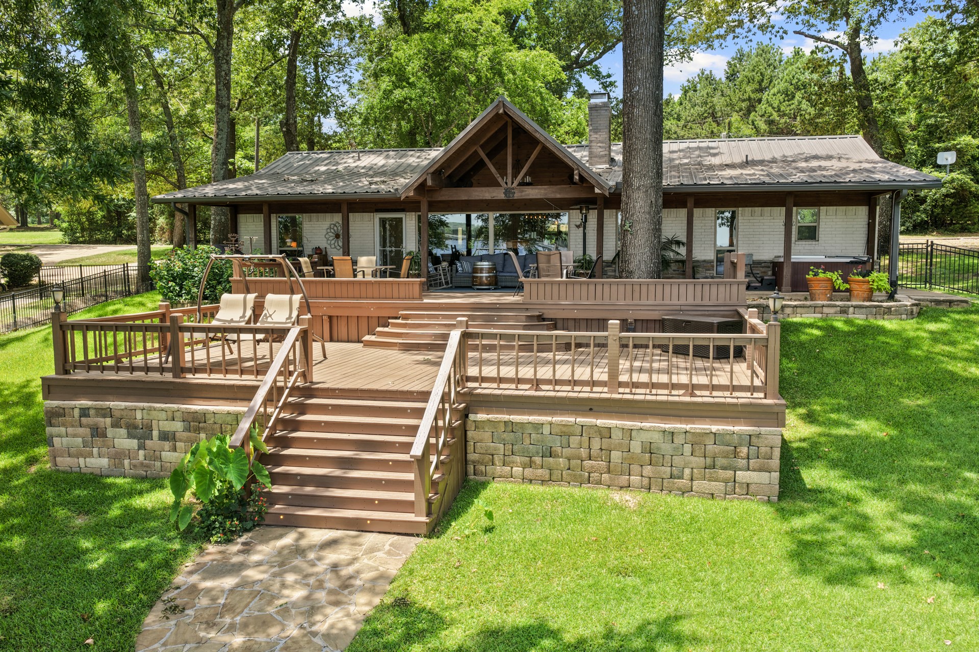 387 County Road 2940