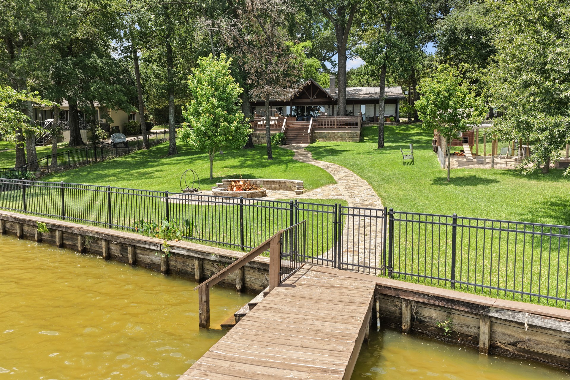 387 County Road 2940