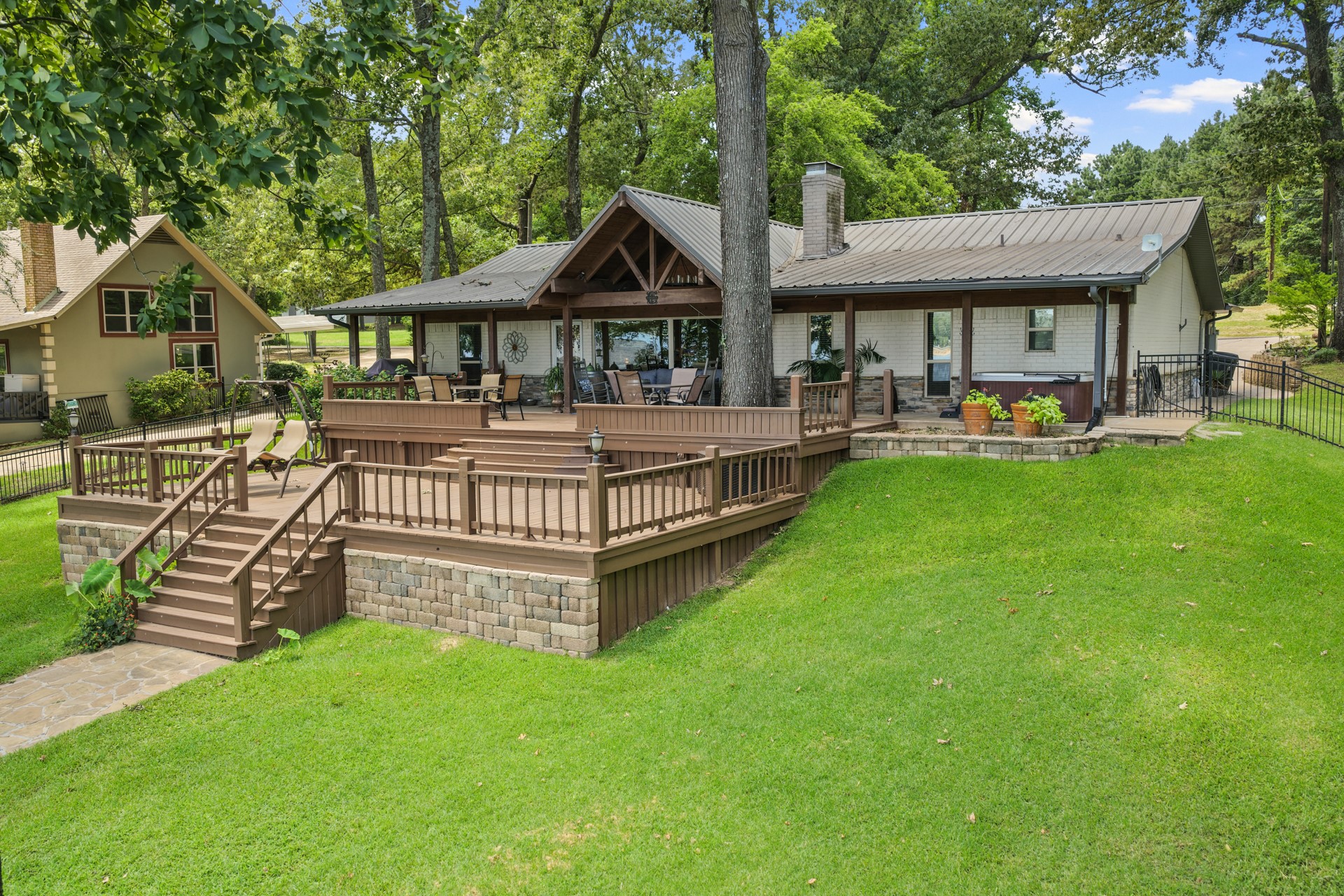 387 County Road 2940