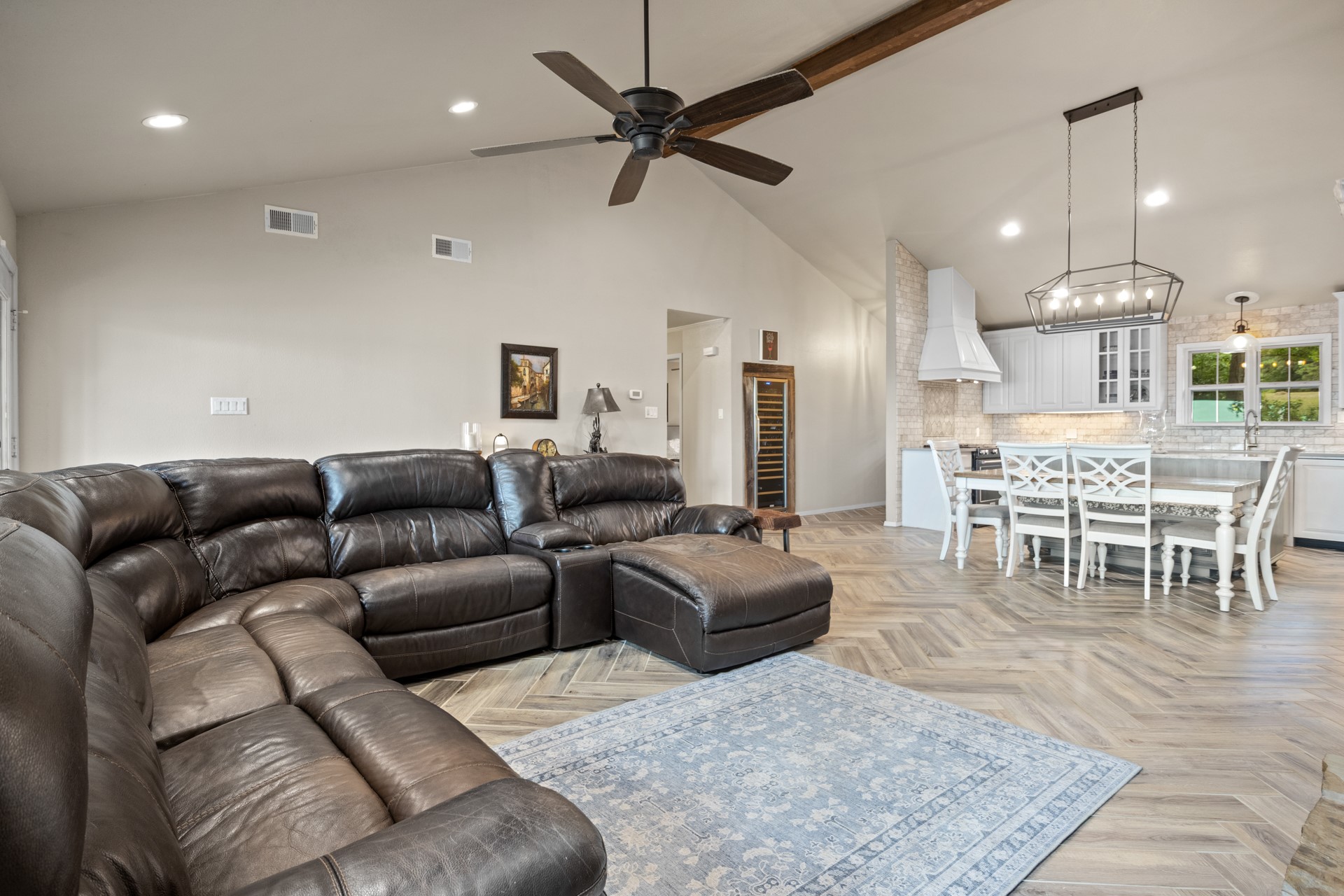 387 County Road 2940