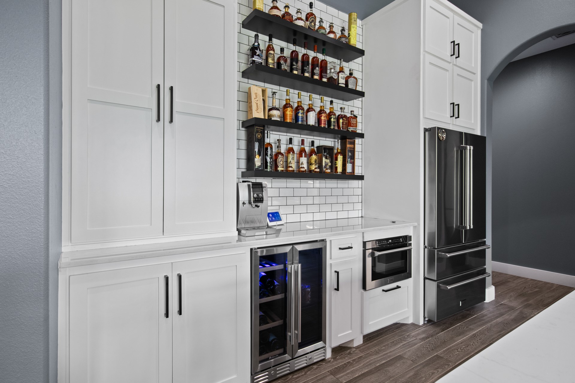 367 Private Road 54166