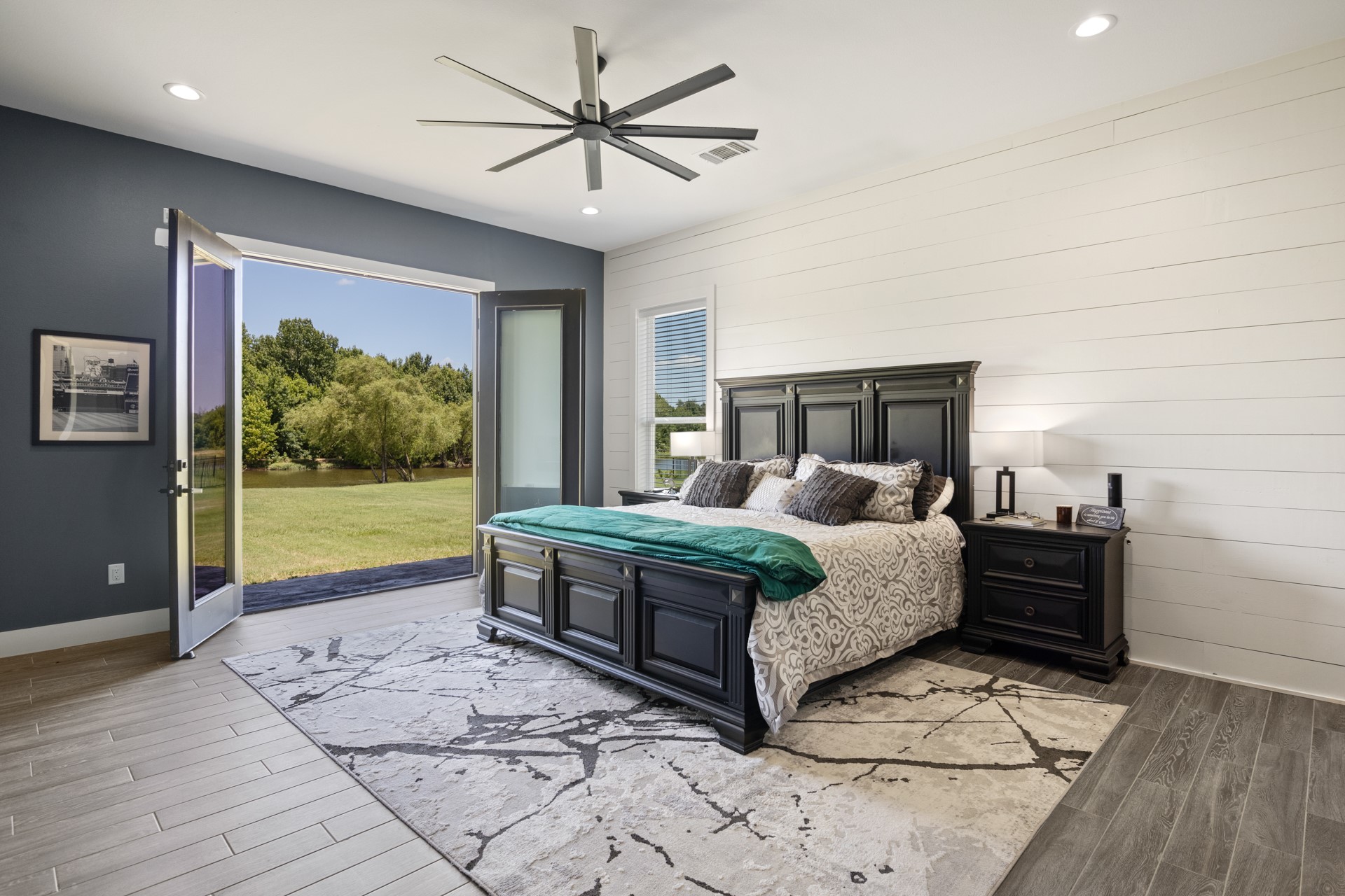 367 Private Road 54166