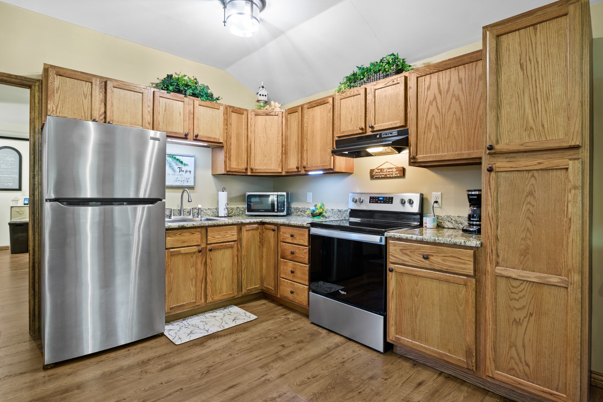 119 Private Road 52614