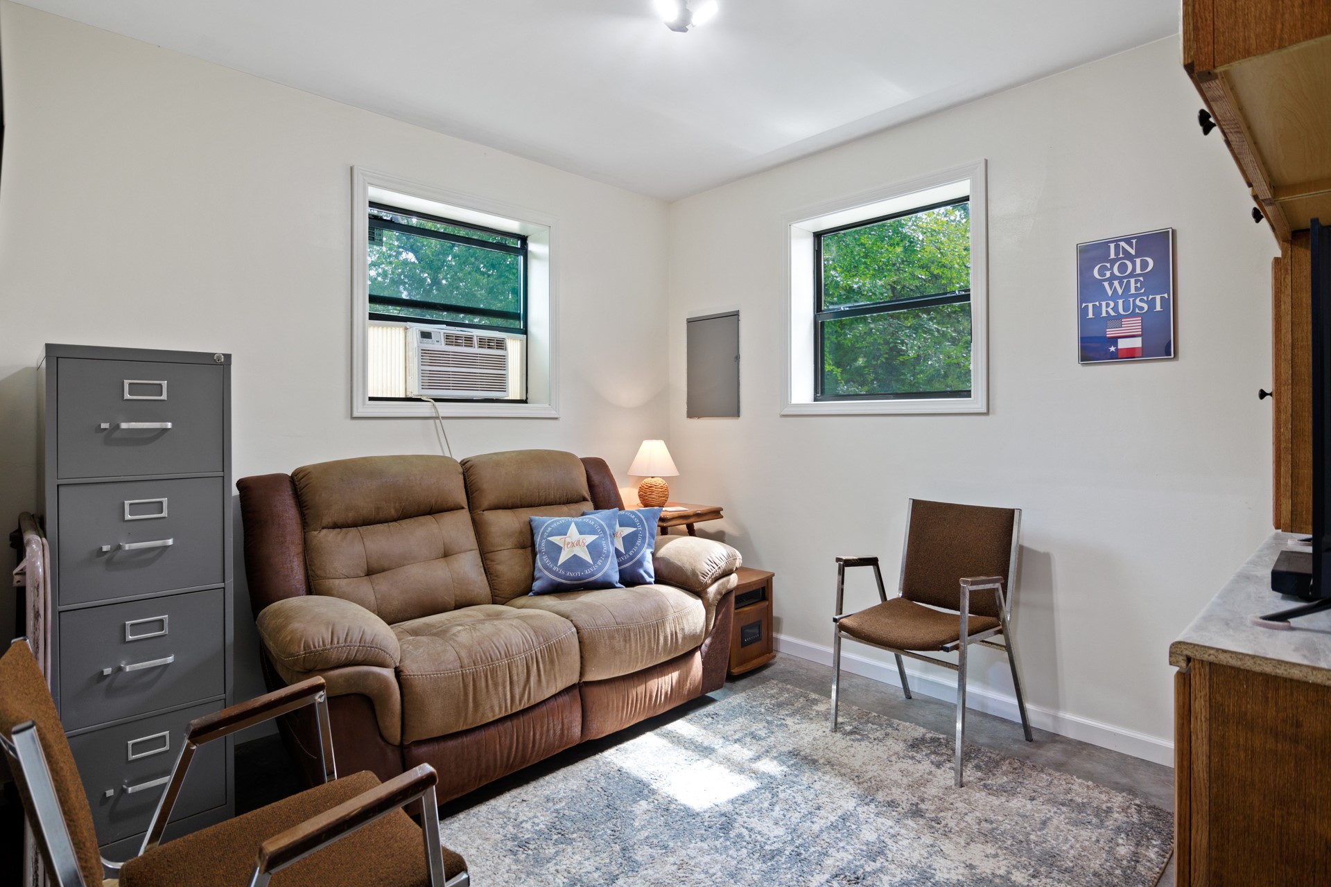119 Private Road 52614