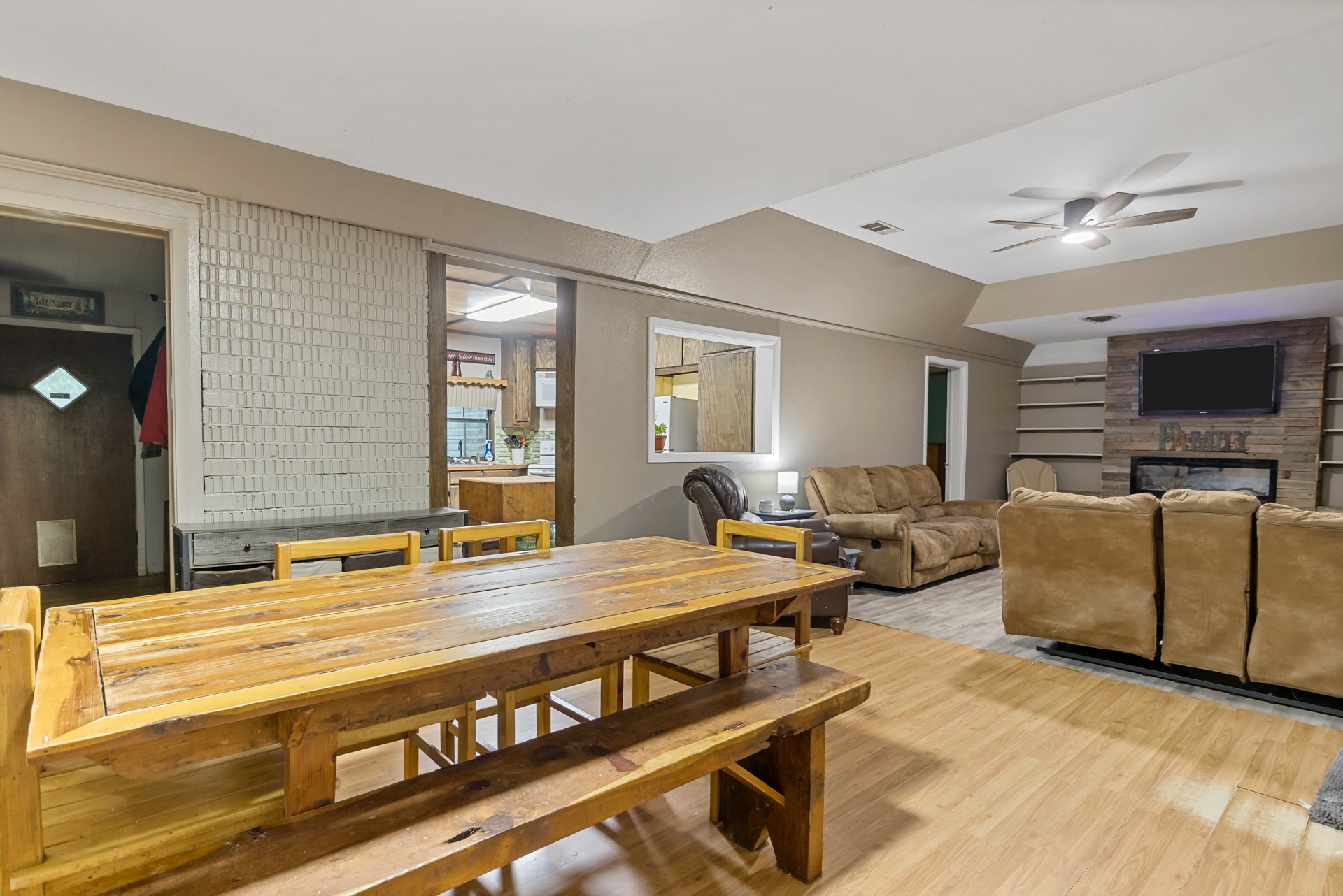 1710 COUNTY ROAD 2928