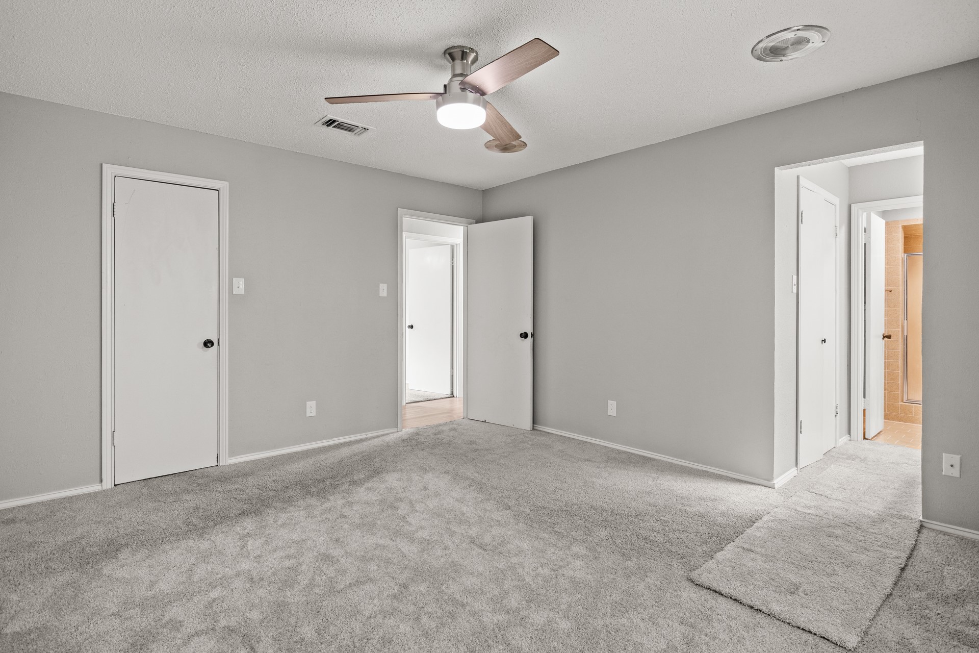 105 Kent Drive