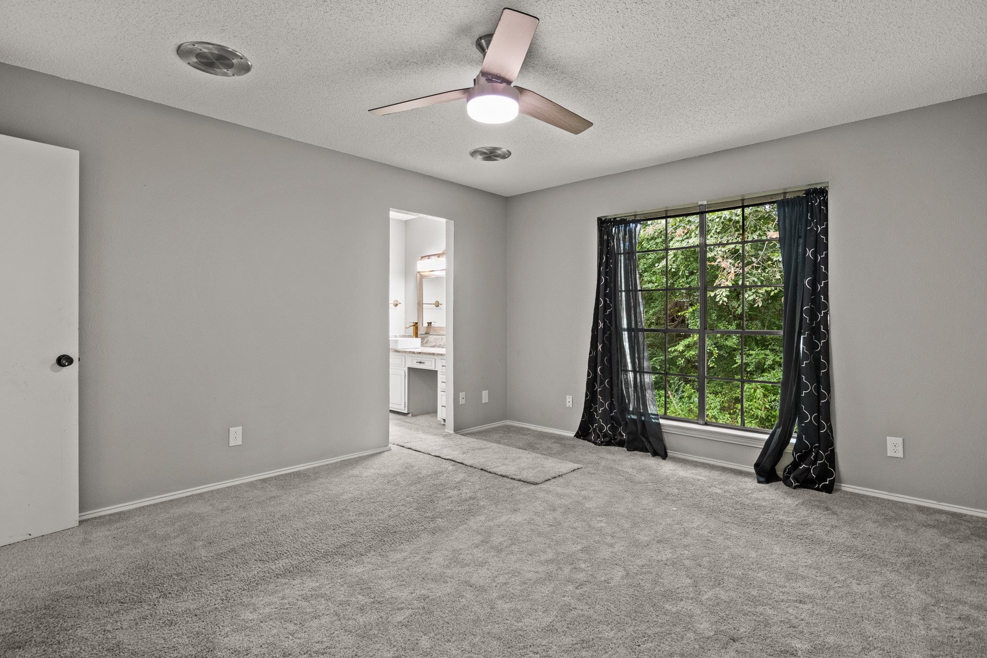 105 Kent Drive