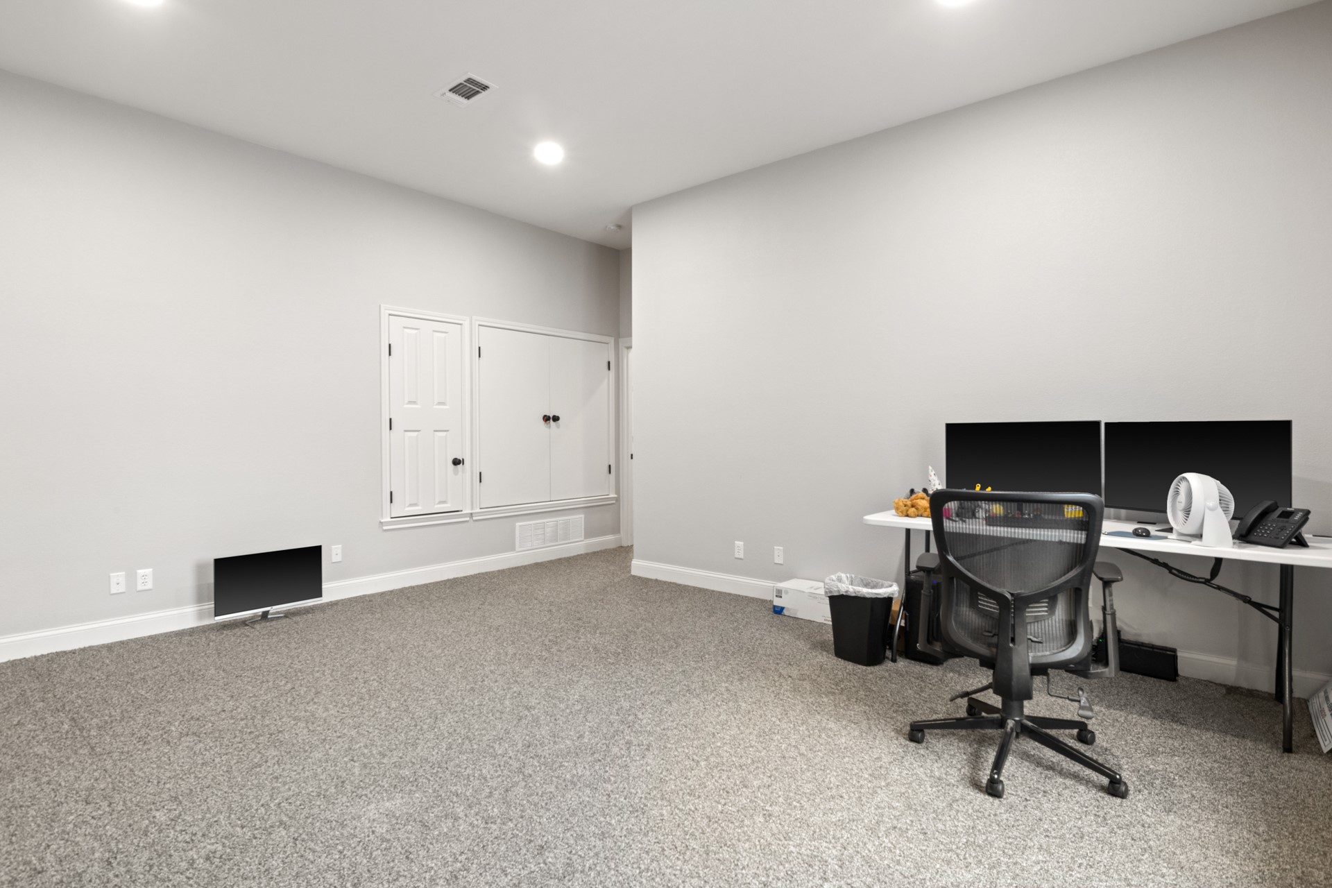 107 E 11th Street