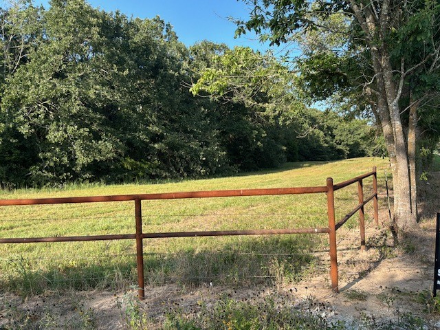 956 NE County Road 2220