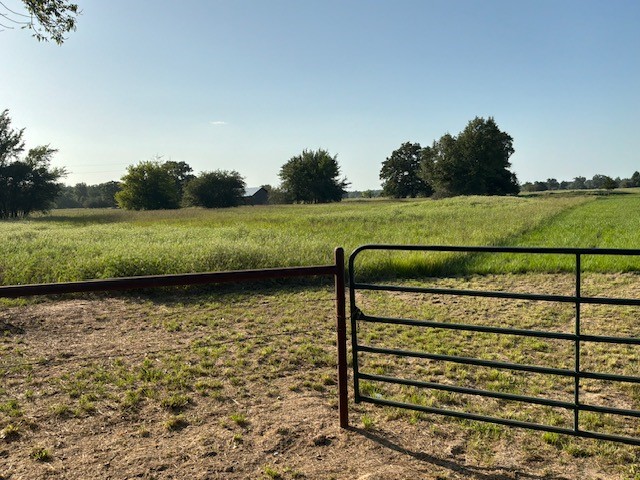 495 NE County Road 2220