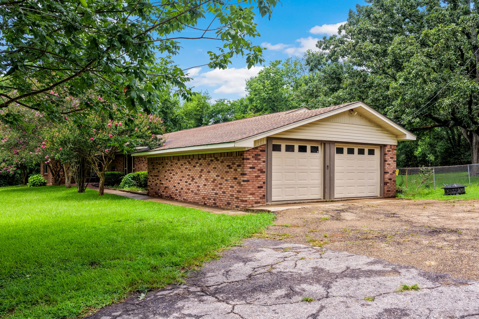 3054 Old Paris Road