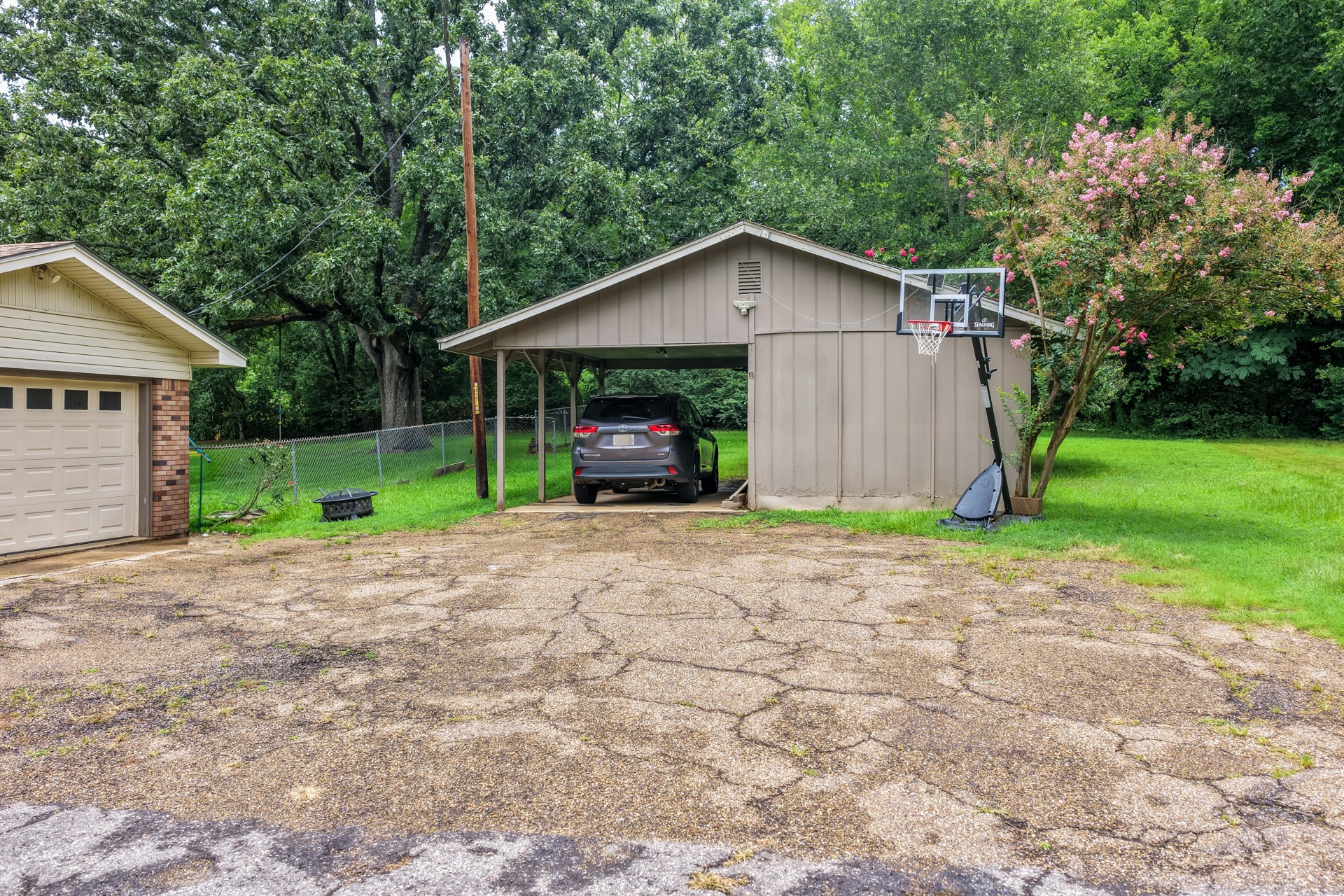 3054 Old Paris Road