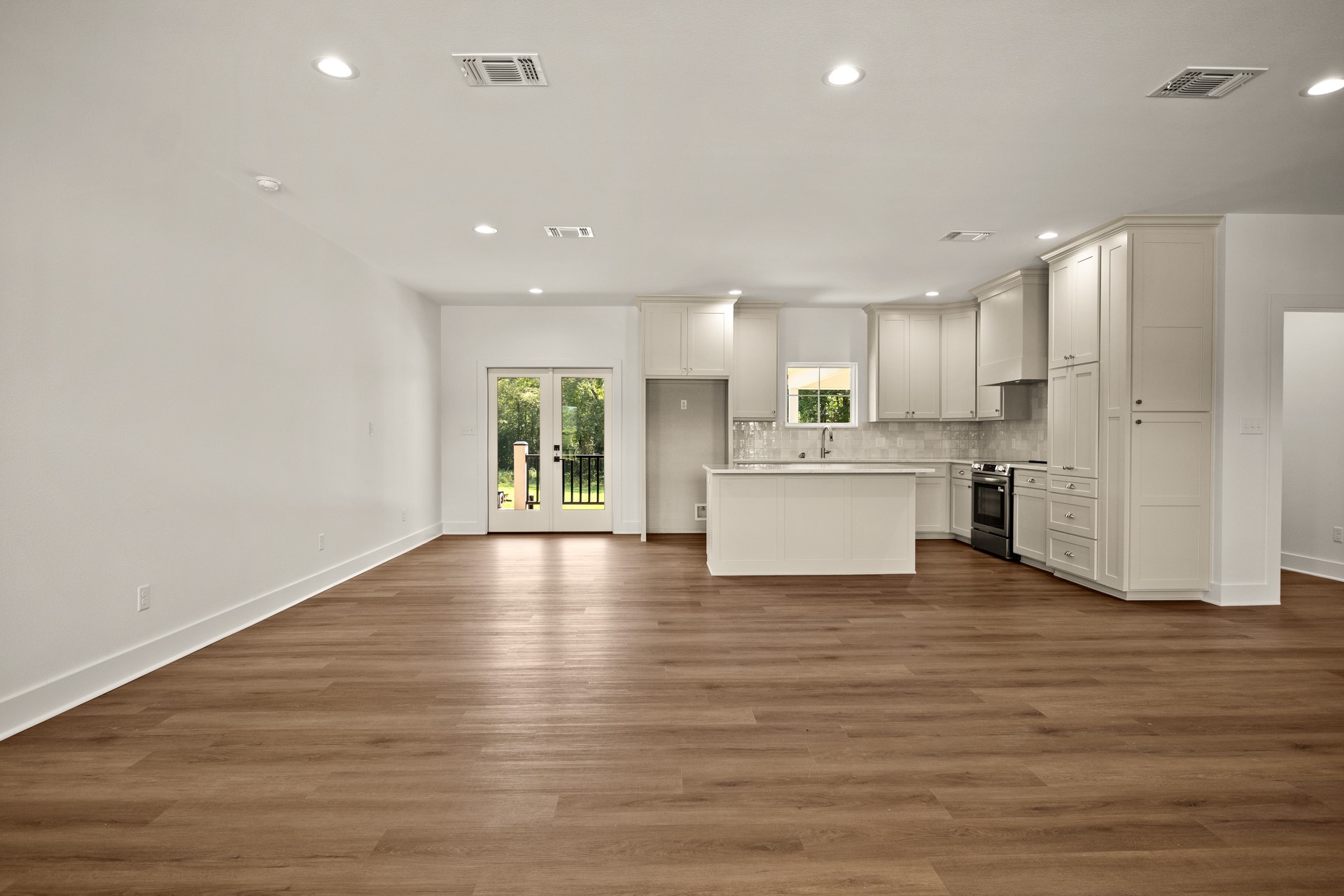 562 County Road 4230