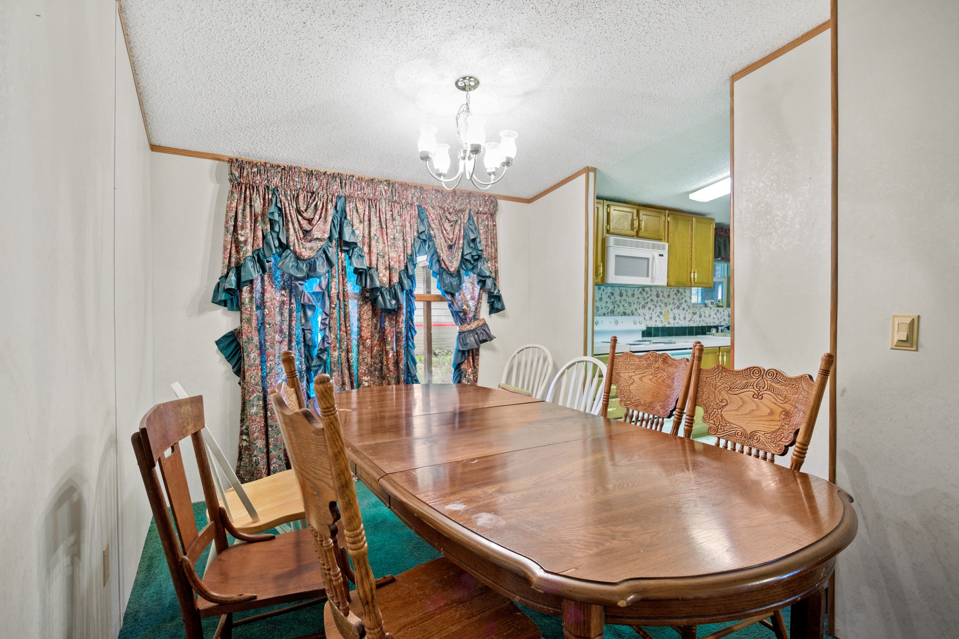 1381 COUNTY ROAD 1763