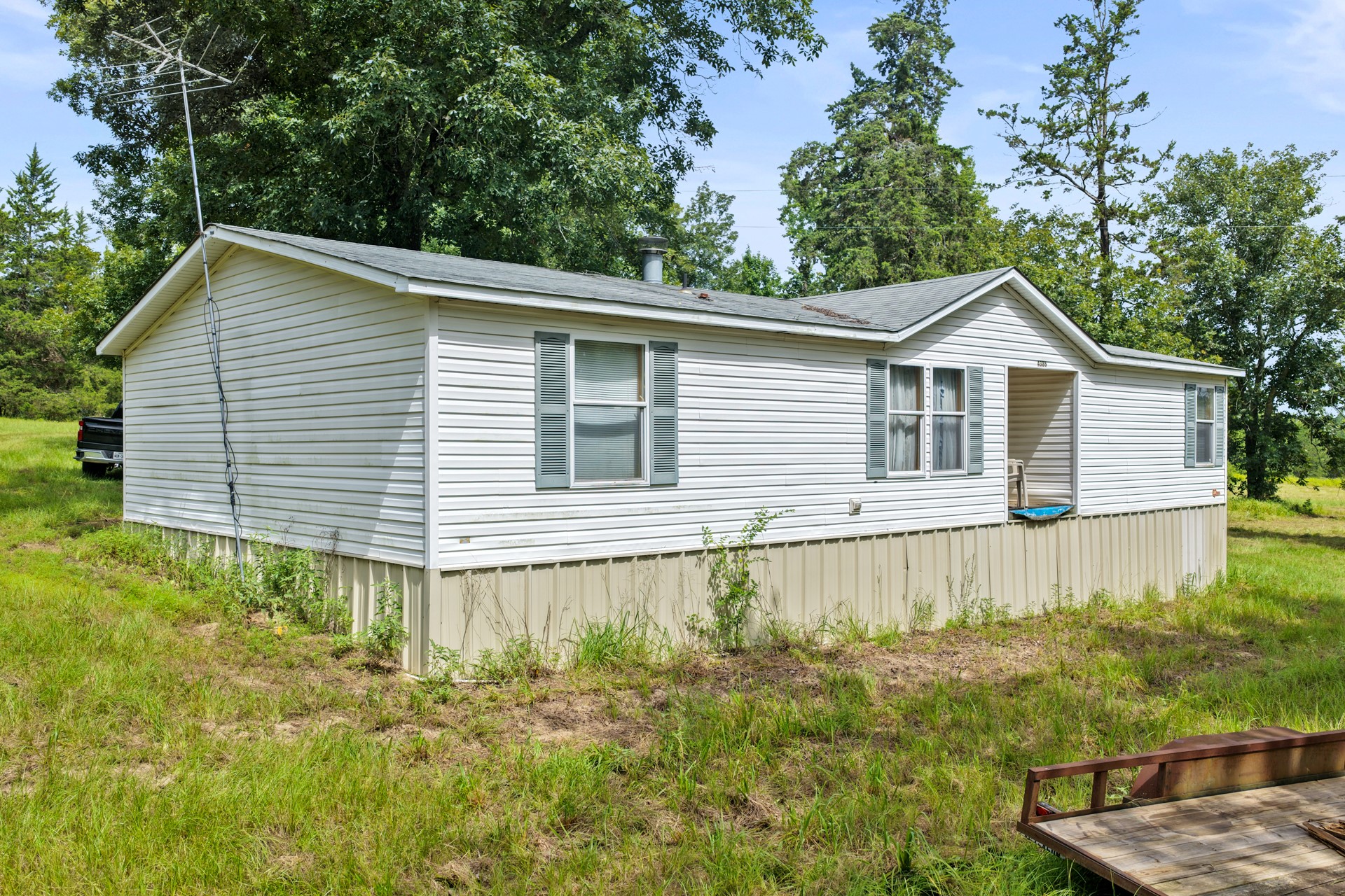 1381 COUNTY ROAD 1763