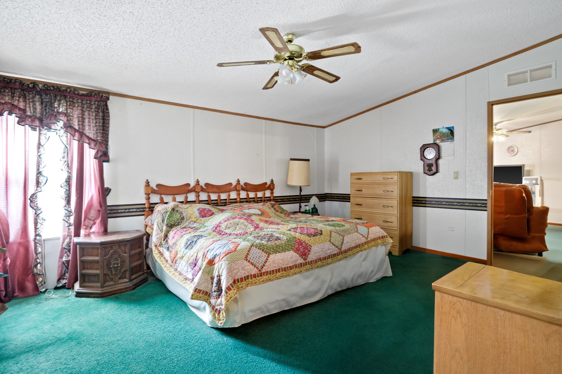 1381 COUNTY ROAD 1763