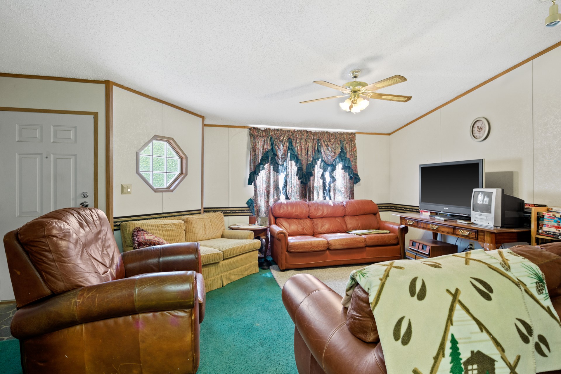 1381 COUNTY ROAD 1763