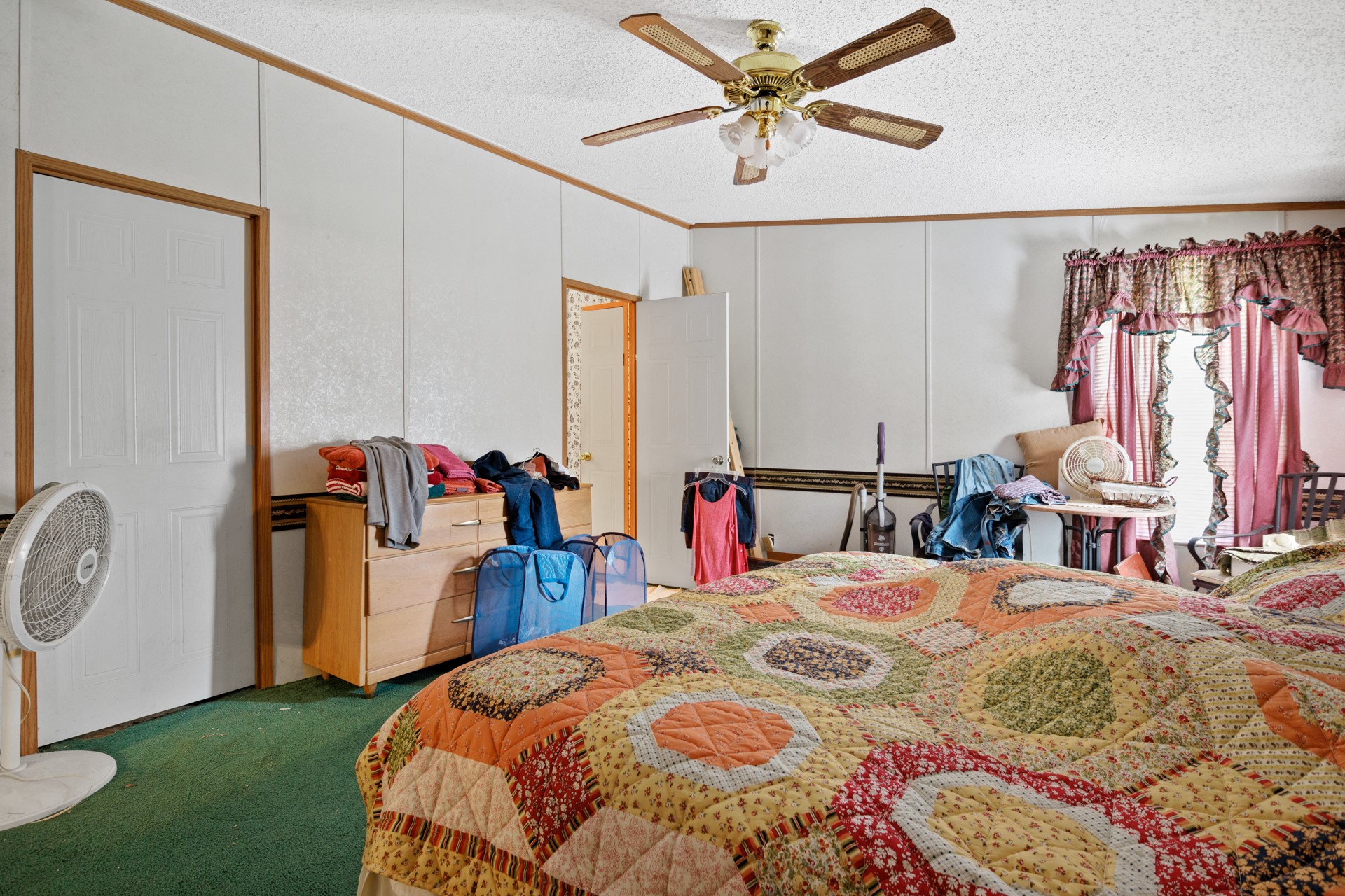 1381 COUNTY ROAD 1763