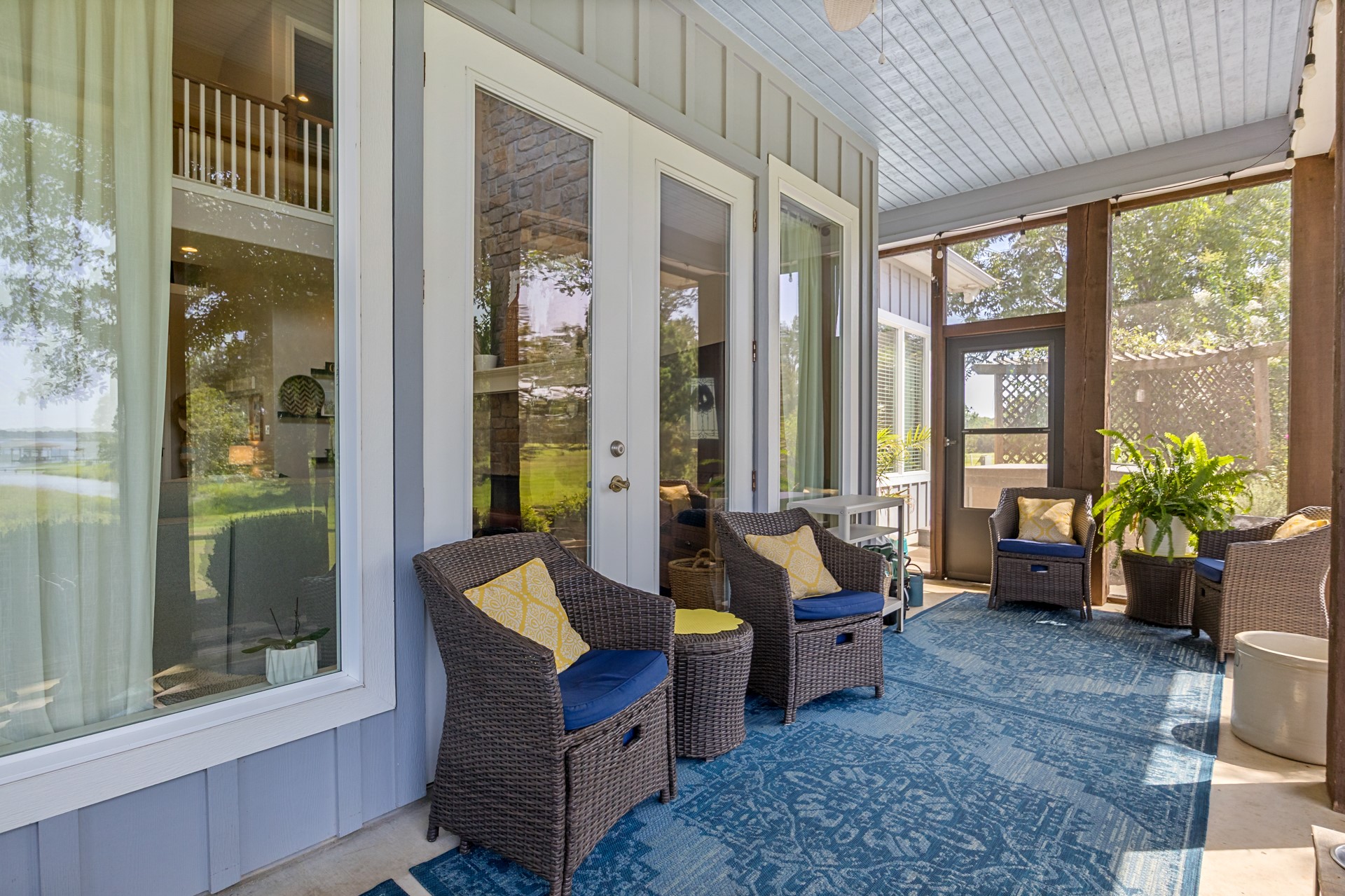 245 Private Road 2714