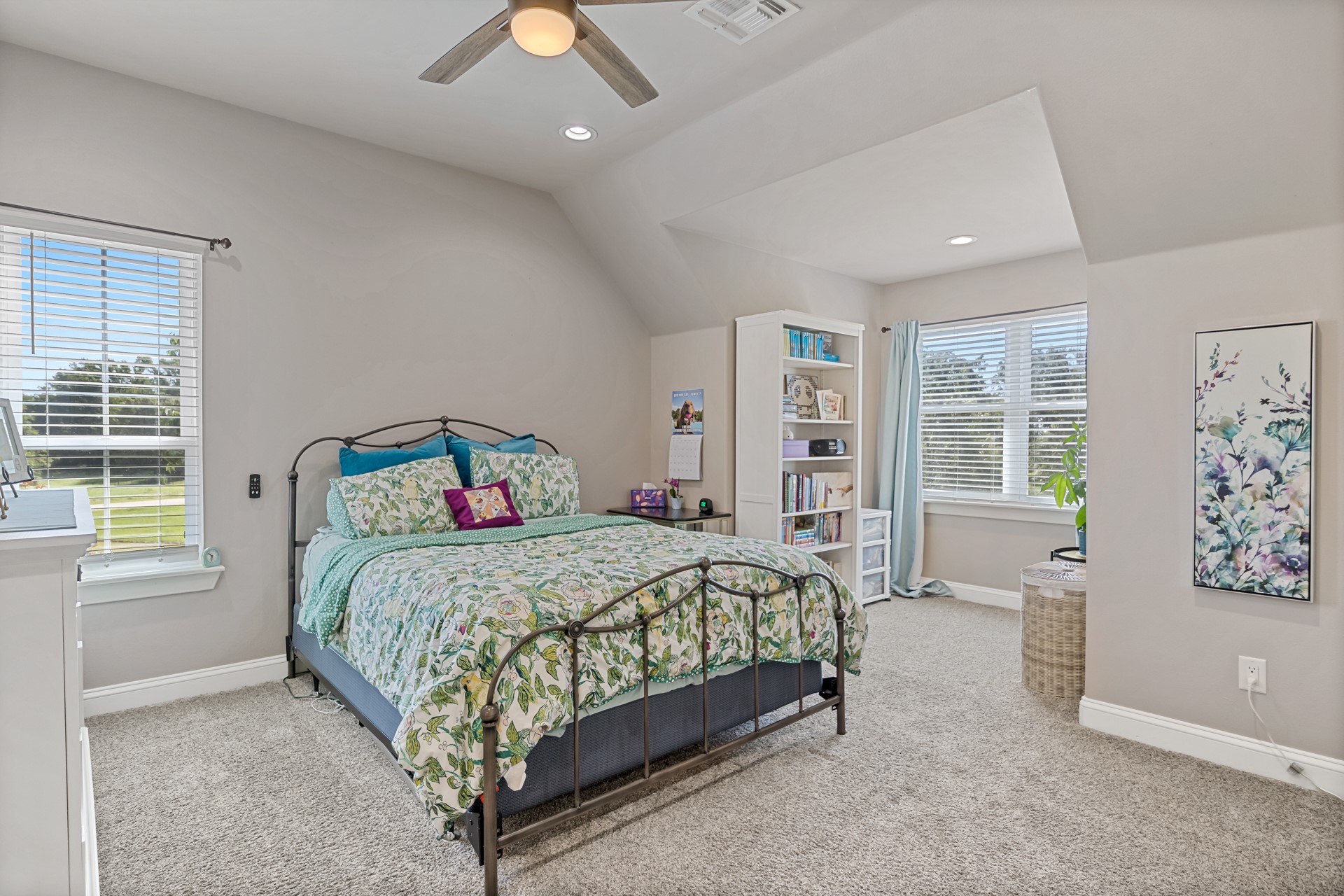 245 Private Road 2714