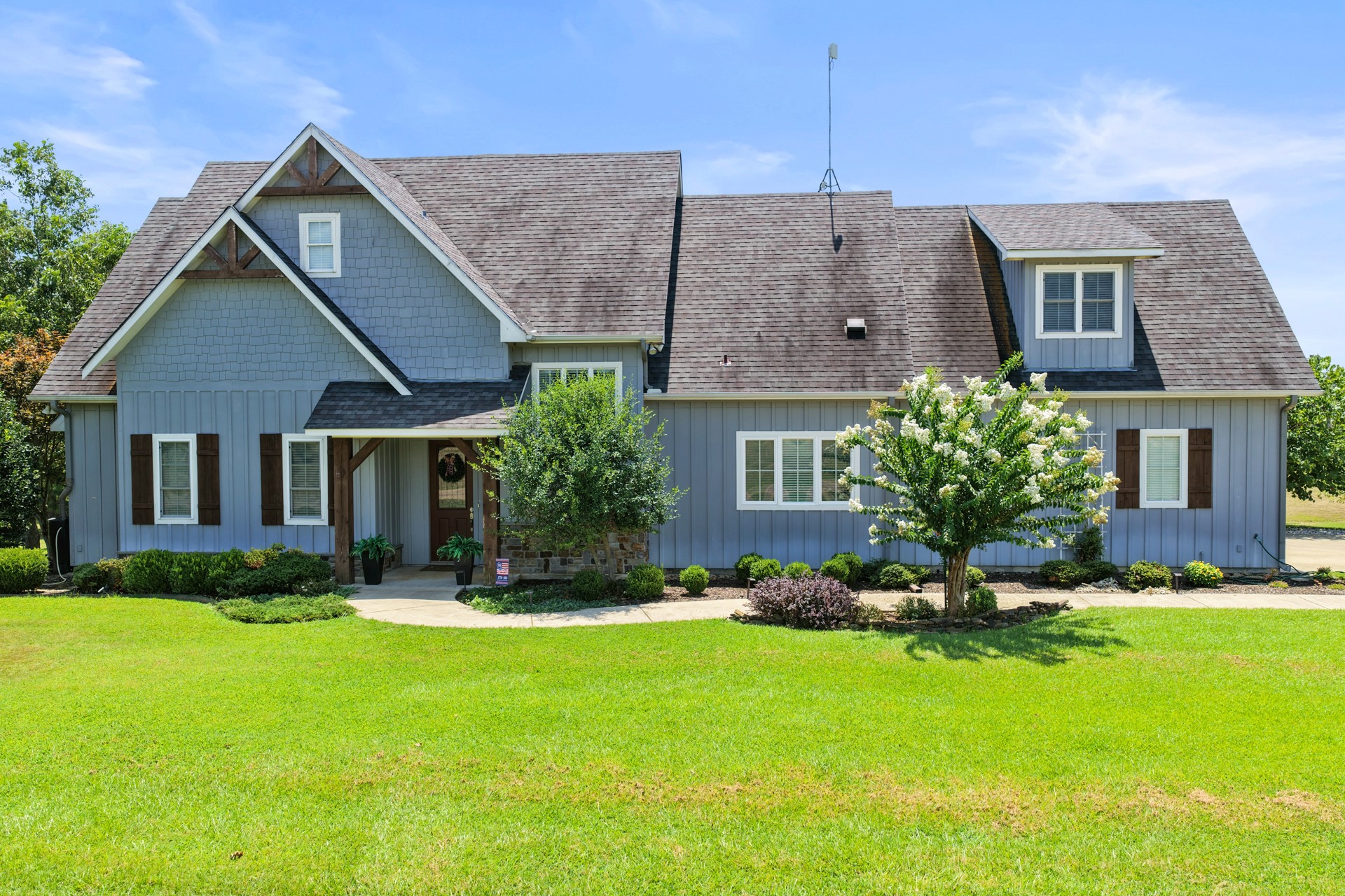 245 Private Road 2714