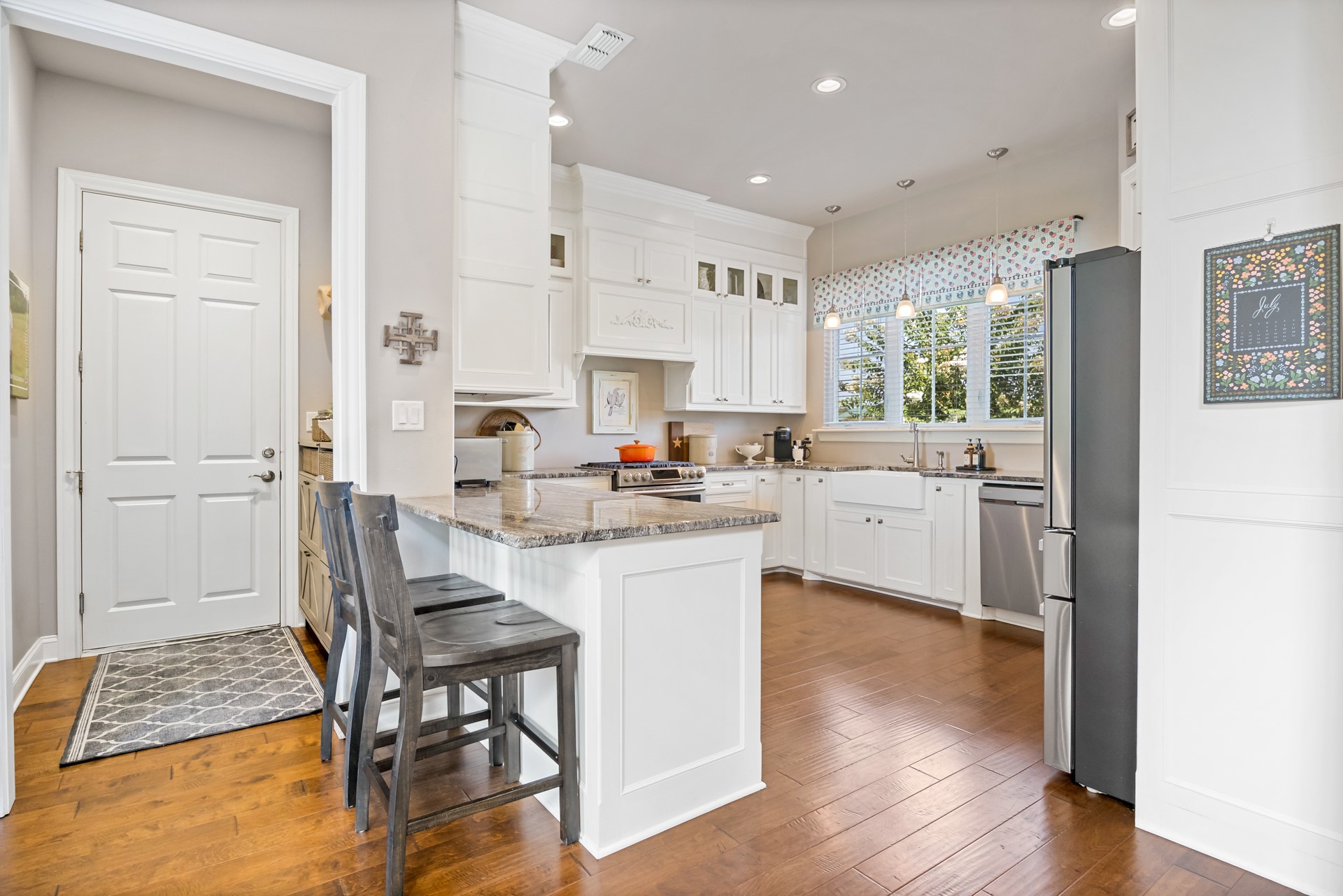 245 Private Road 2714