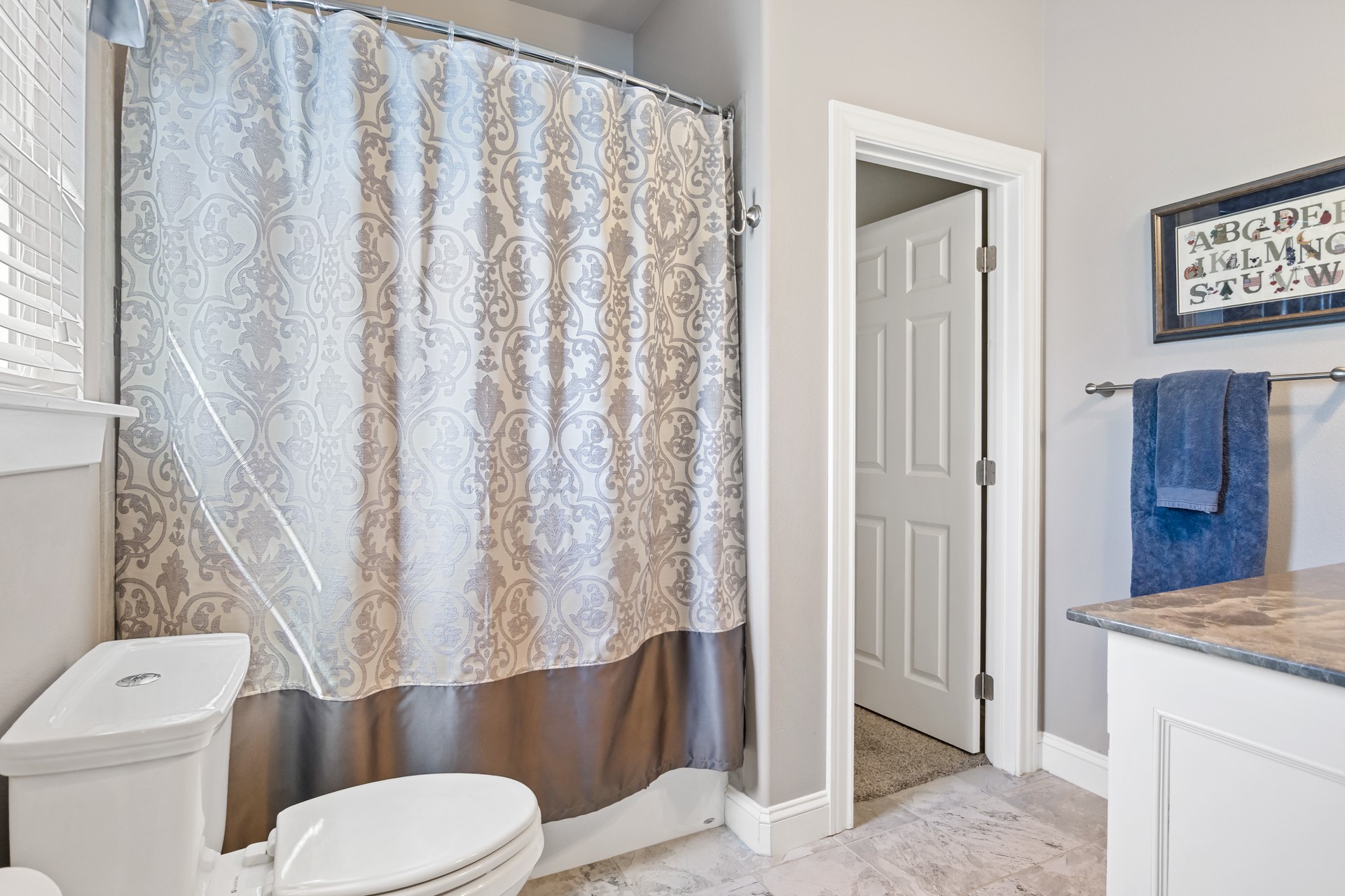 245 Private Road 2714
