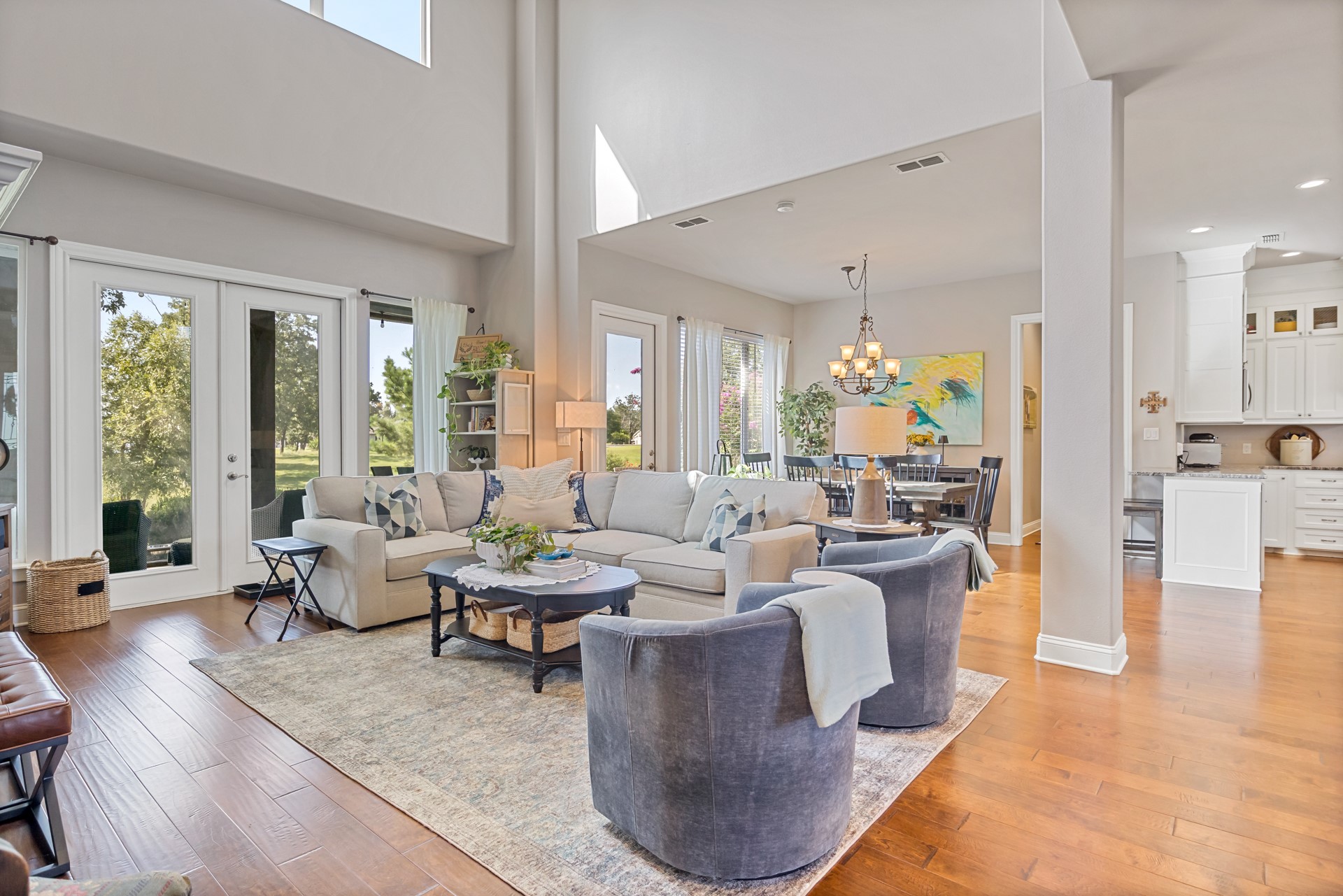 245 Private Road 2714