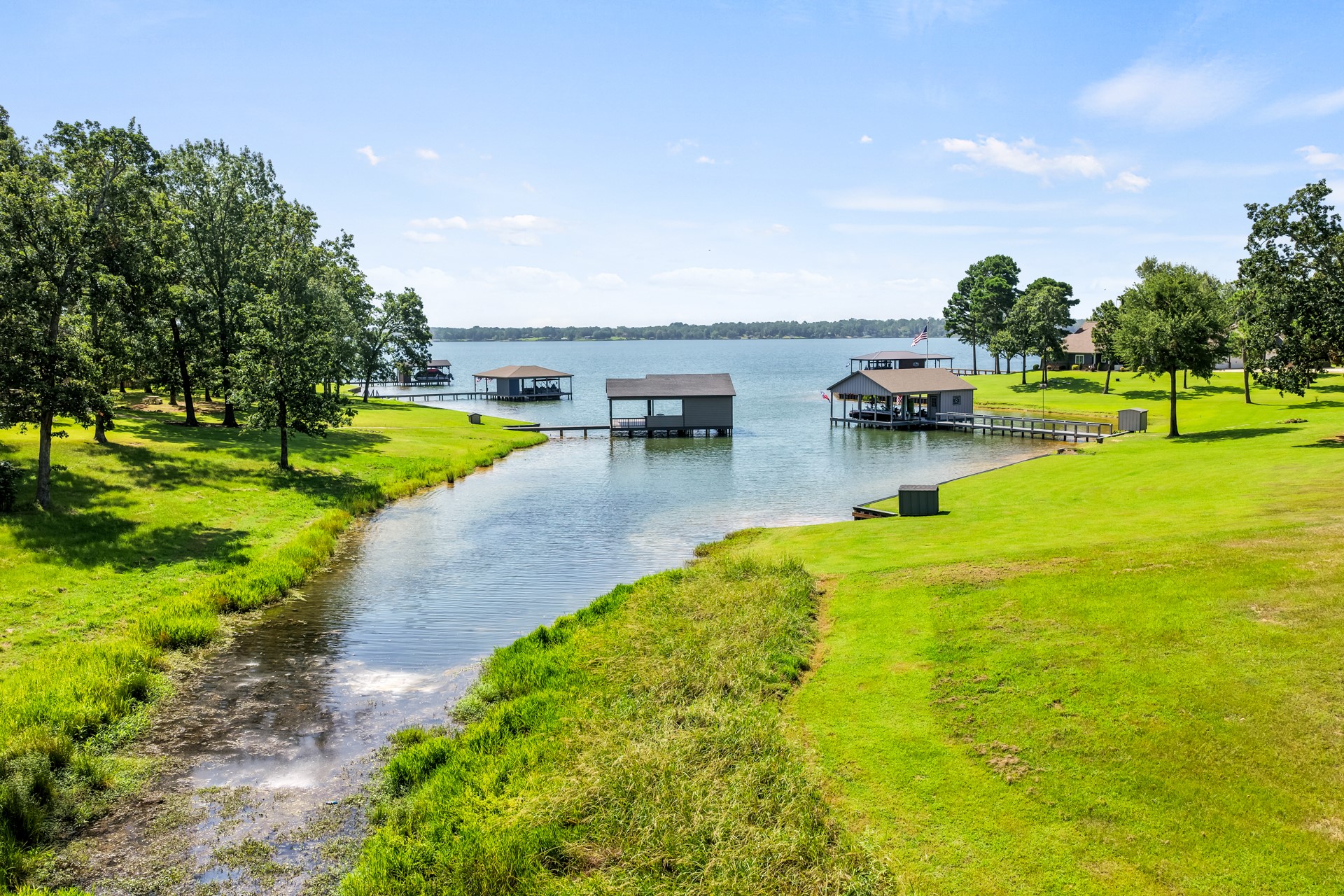 245 Private Road 2714