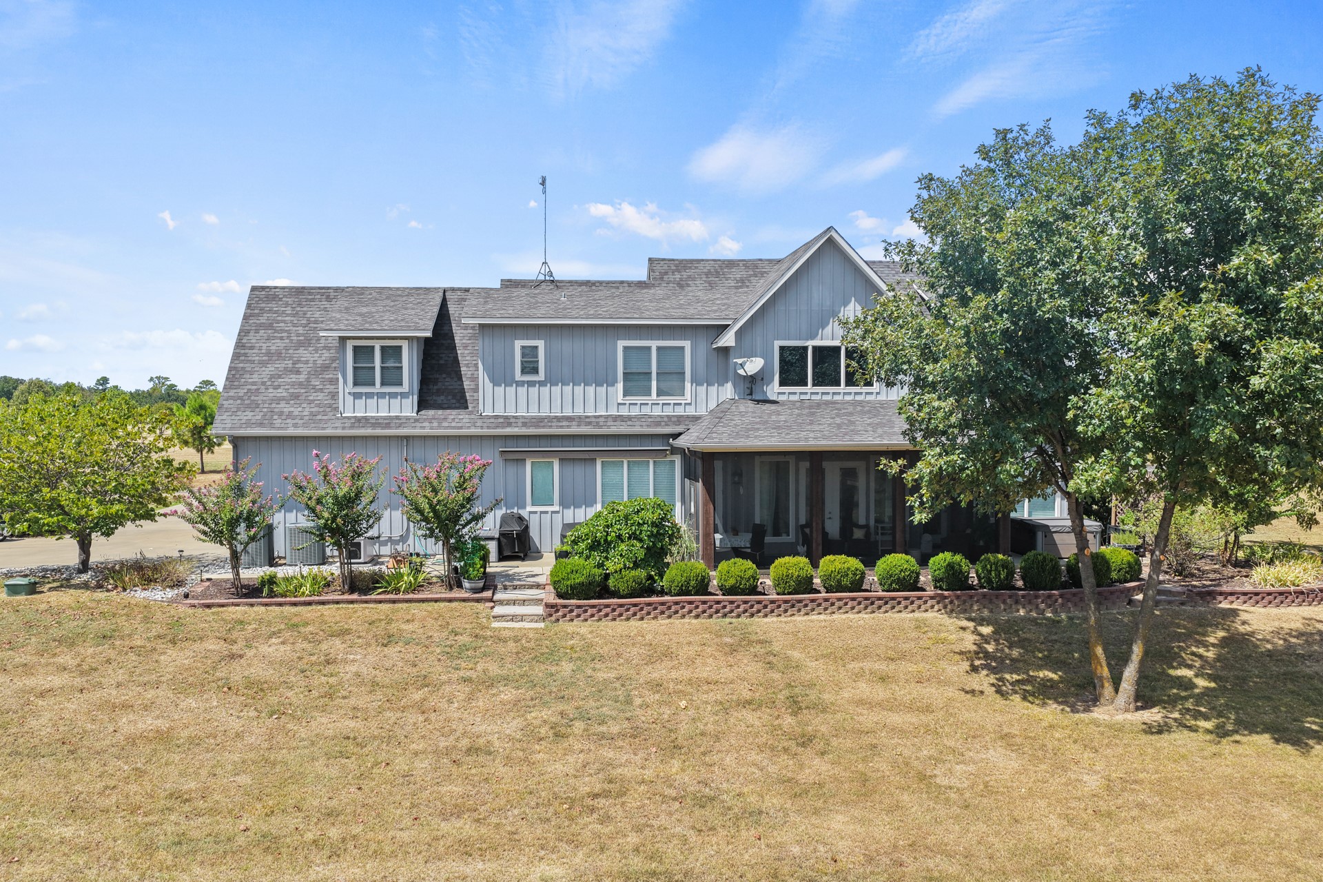 245 Private Road 2714