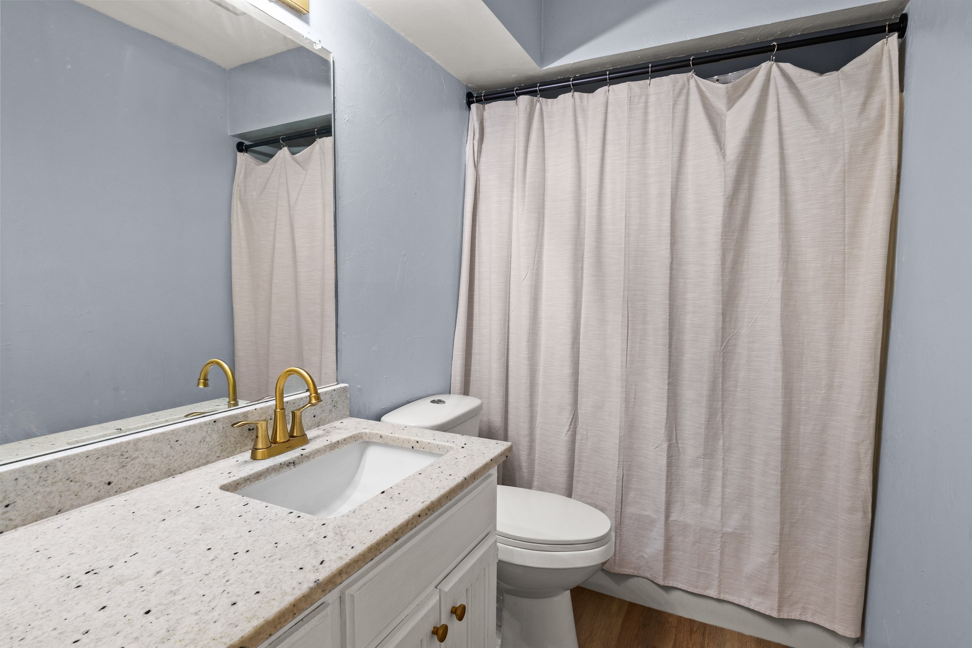 1100 Markeda