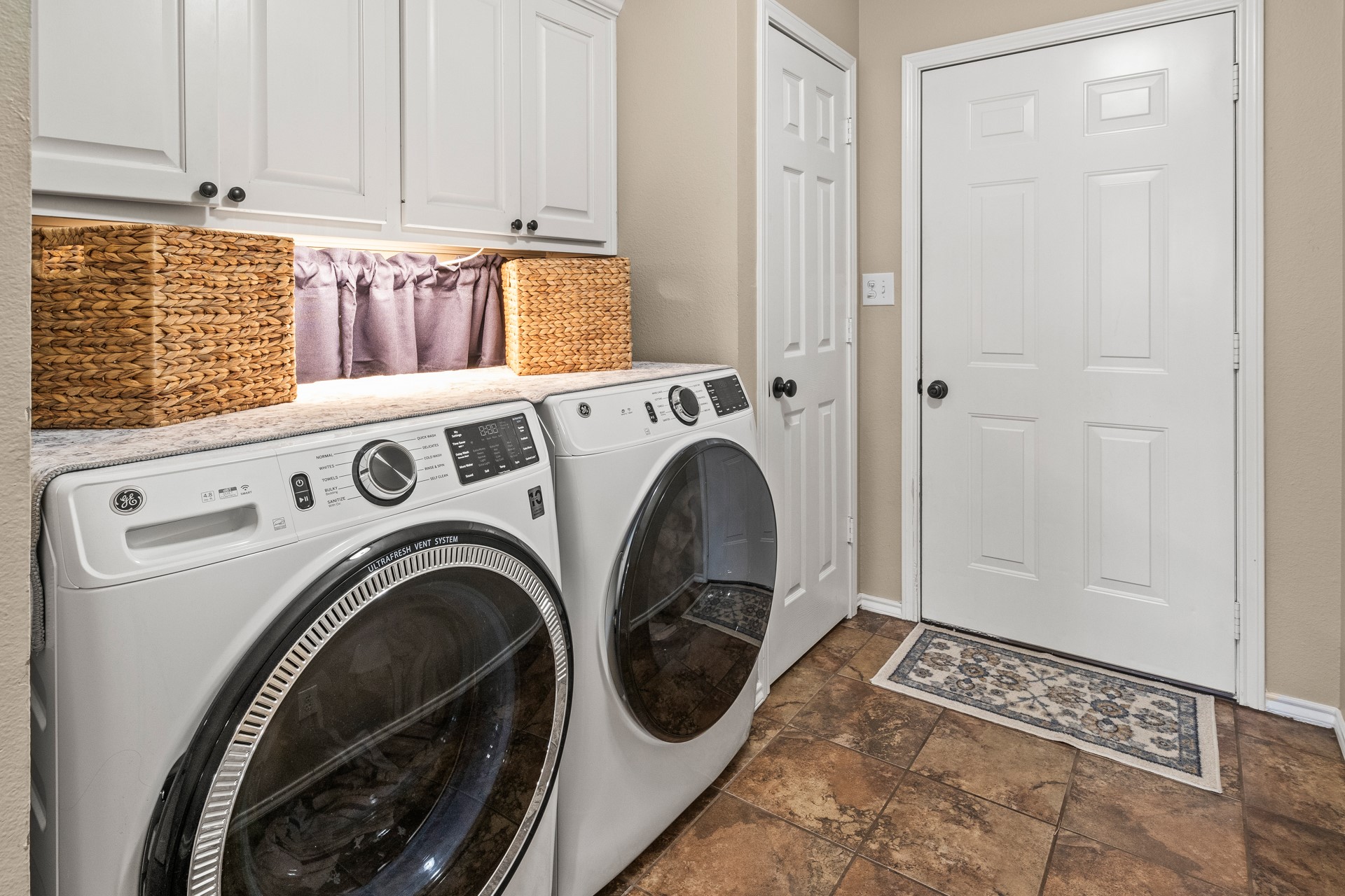 2701 Silver Spring Trail