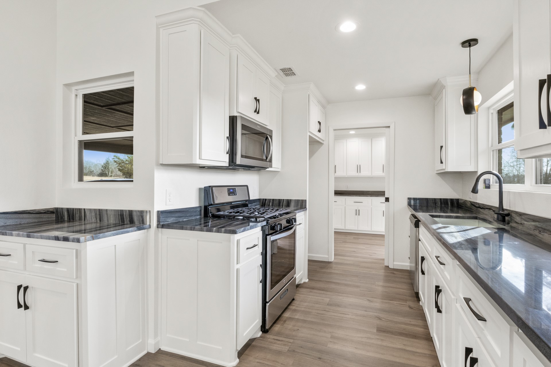 10 County Road 3357