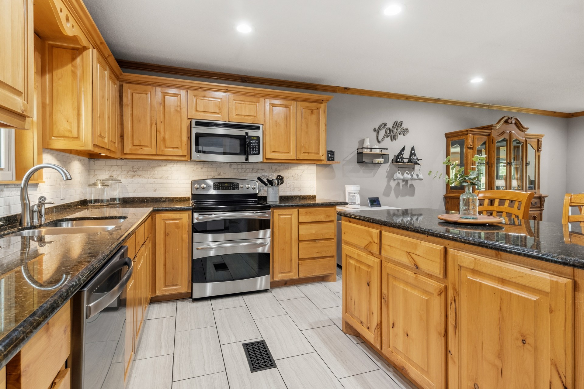 803 County Road 2127