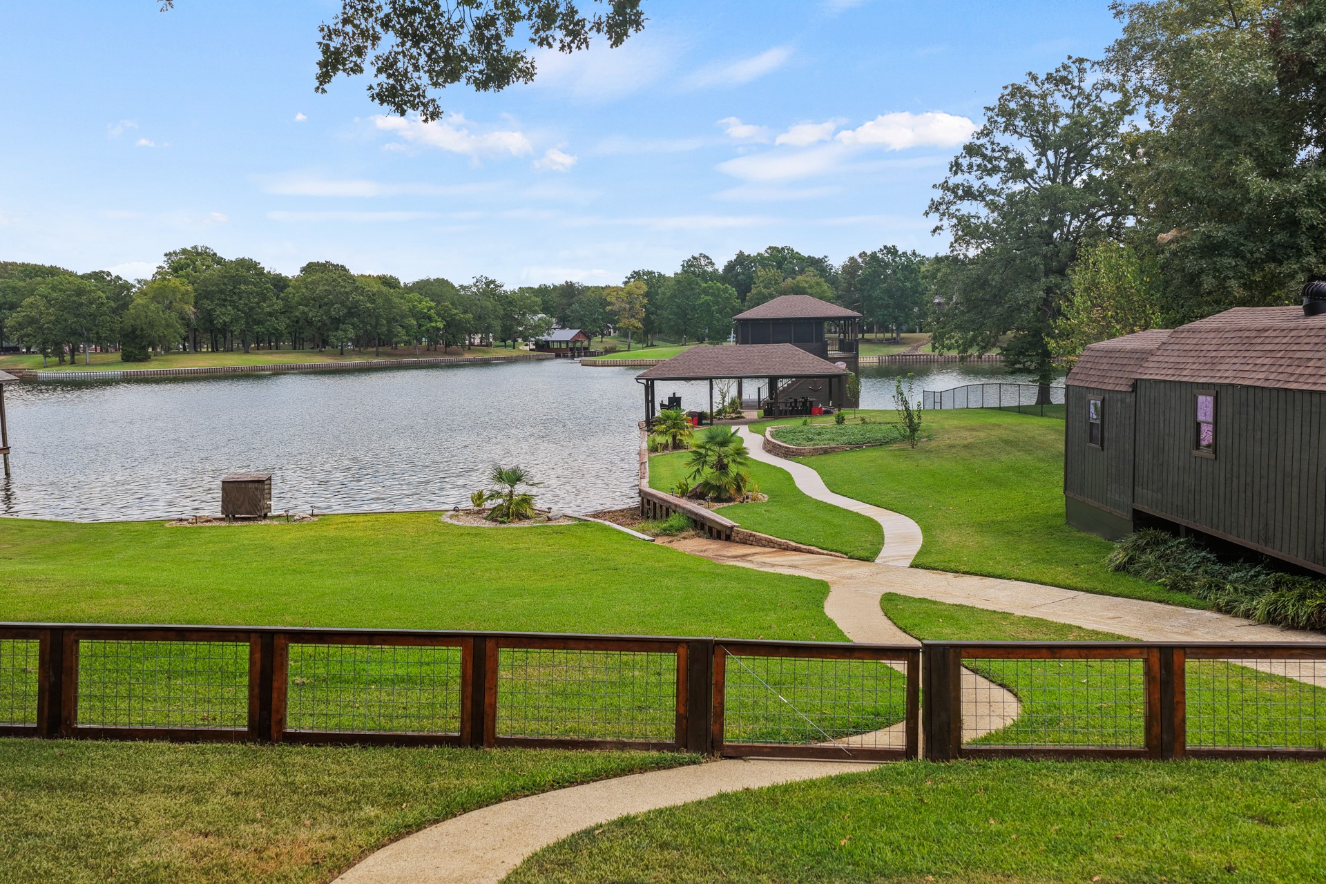 803 County Road 2127
