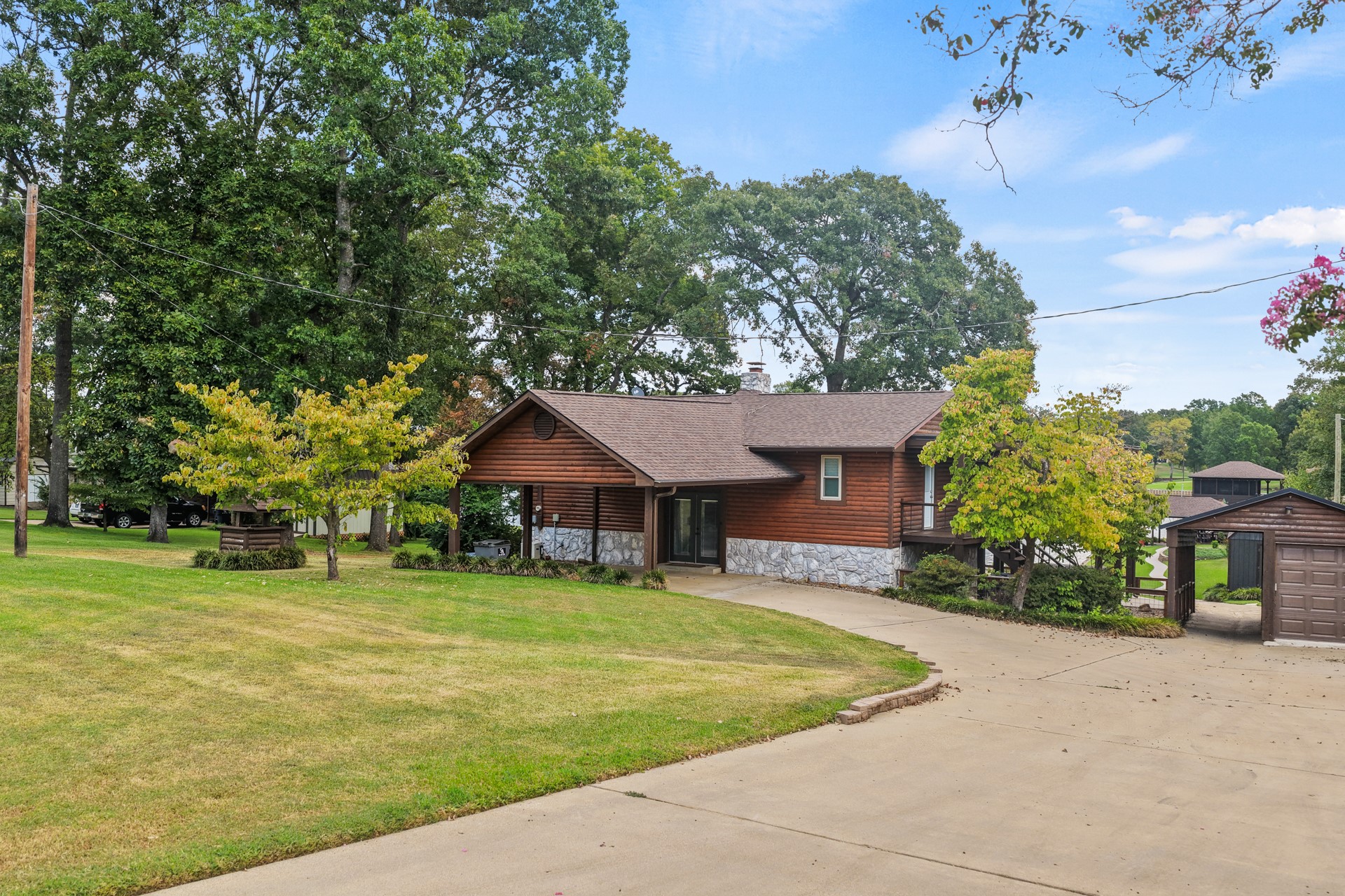 803 County Road 2127